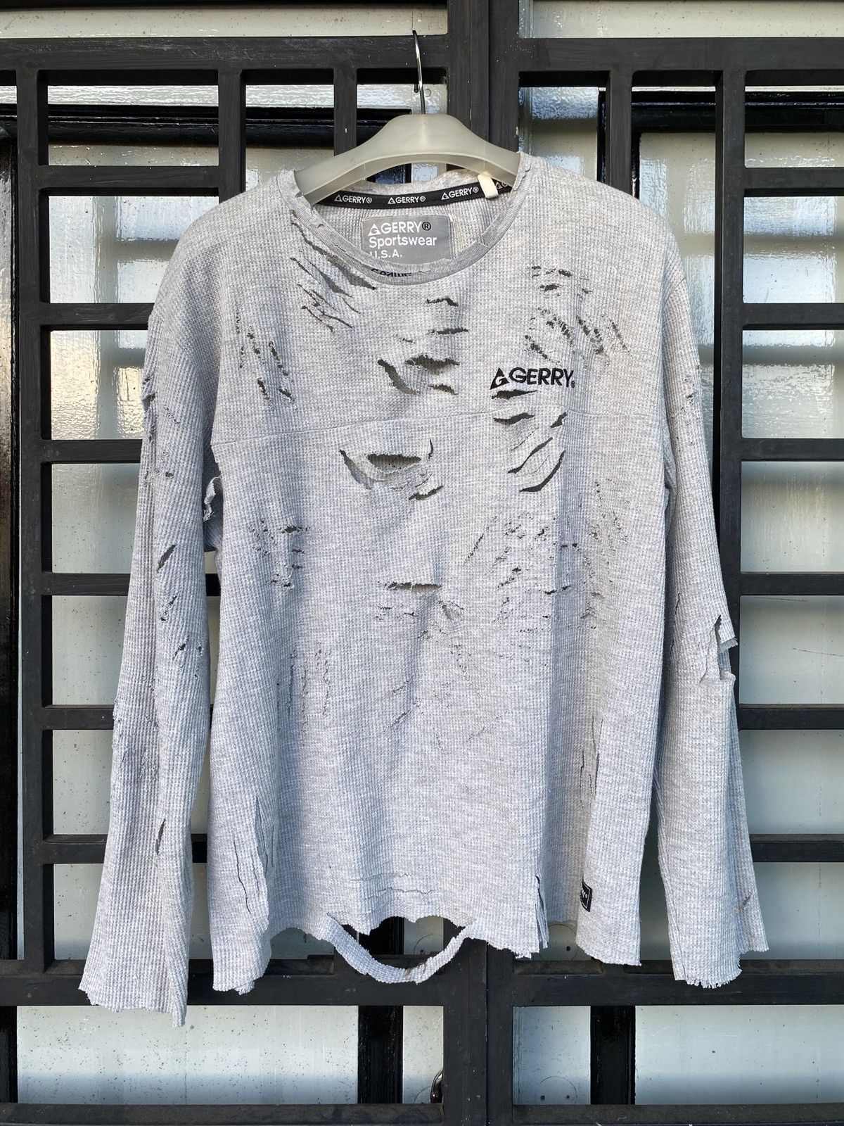 Longsleeve Gerry Distressed