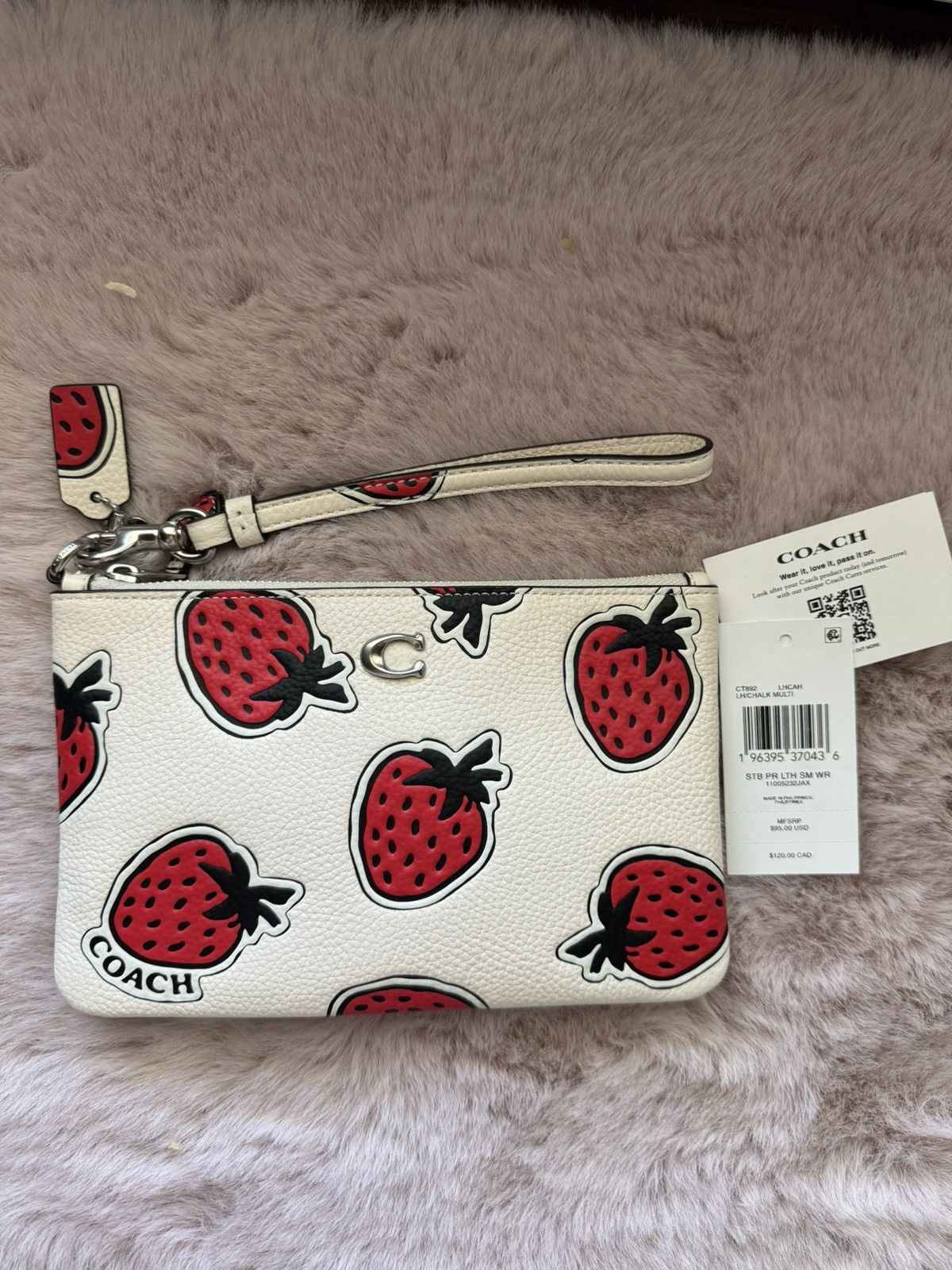 Coach wristlet strawberry hotsell