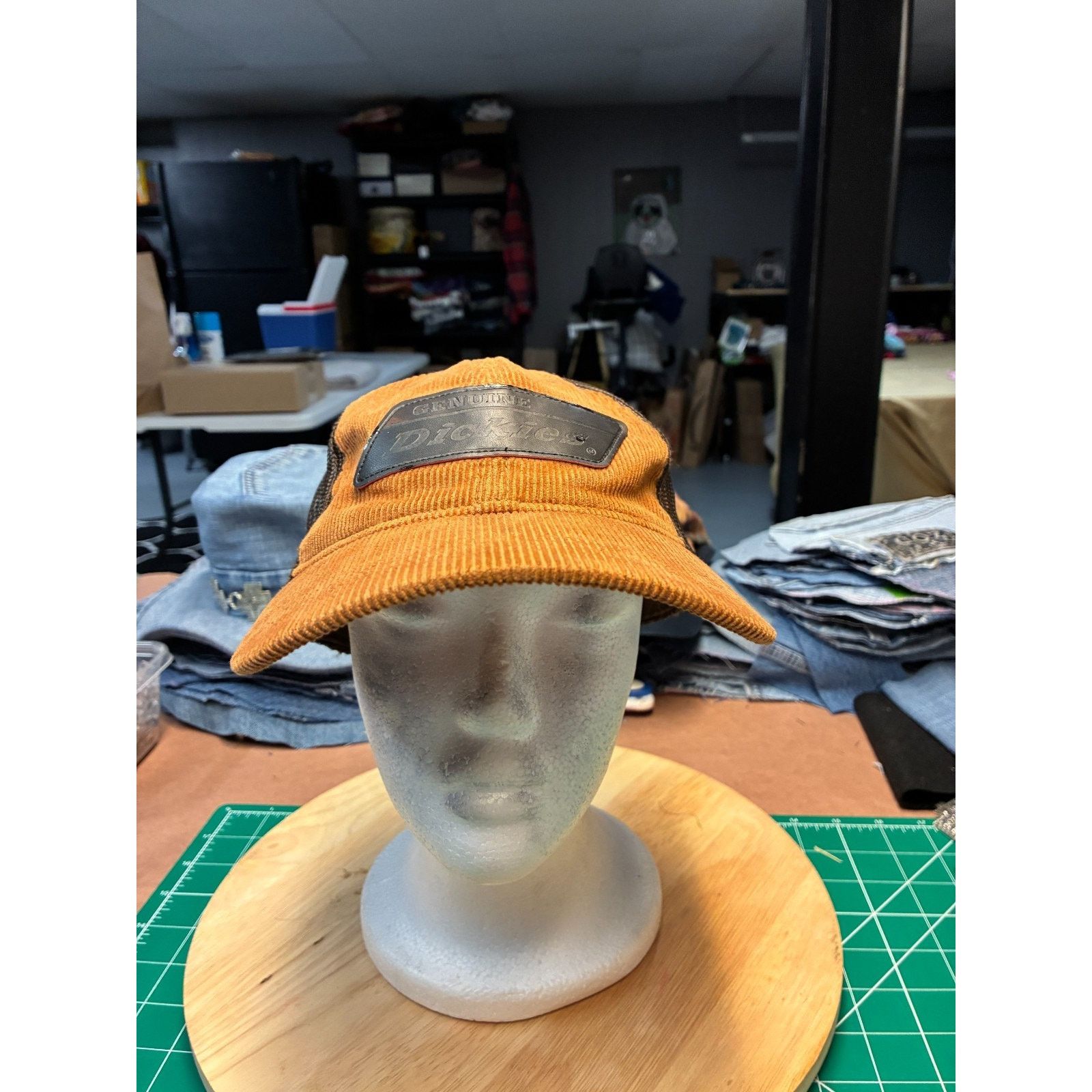 Dickies Genuine Dickies Corduroy Trucker Hat Orange Brown Mesh Size ONE SIZE - 9 Thumbnail