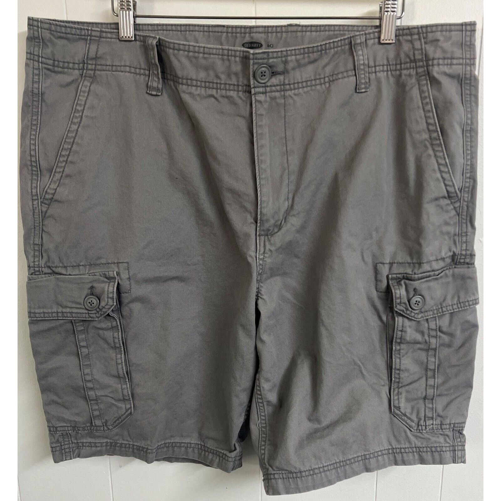 Old Navy EUC old navy shorts men size 40 gray cargo pockets 10” In Size US 40 / EU 56 - 1 Thumbnail