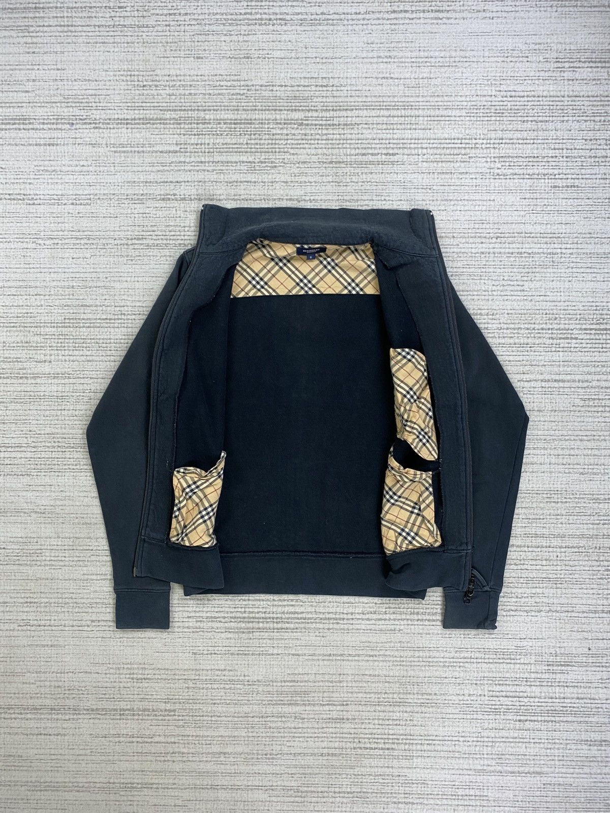 Burberry × Japanese Brand × Vintage Vintage Burberry London Embroidery Logo Nova Check Jacket Size US M / EU 48-50 / 2 - 7 Thumbnail