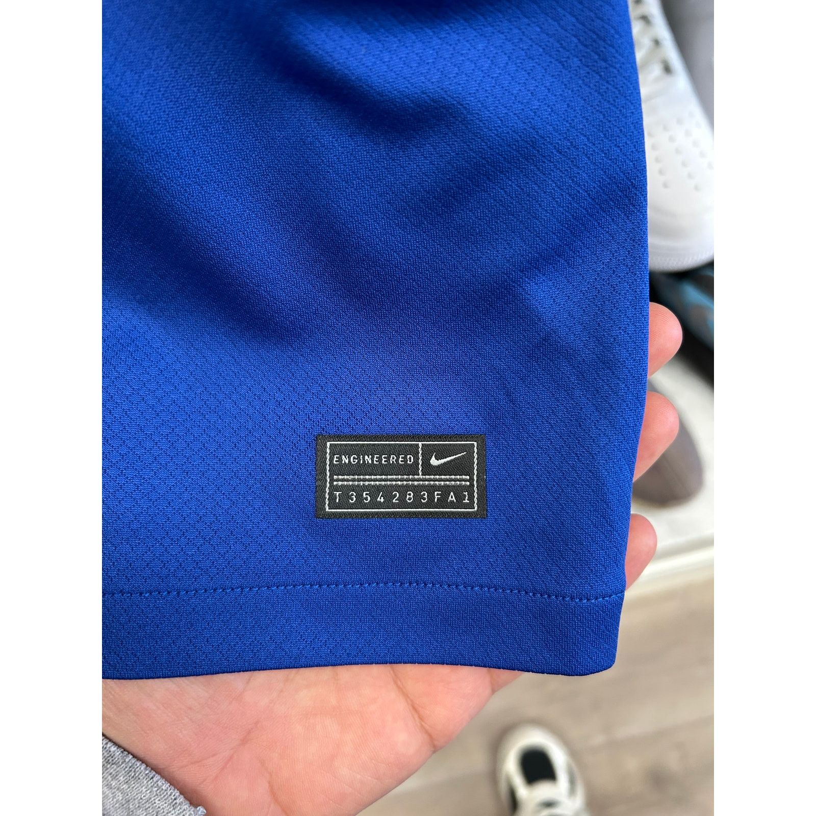 Nike Nike Chelsea F.C. 2022/23 Home Stadium Soccer Jersey XL B15 Size US XL / EU 56 / 4 - 4 Thumbnail