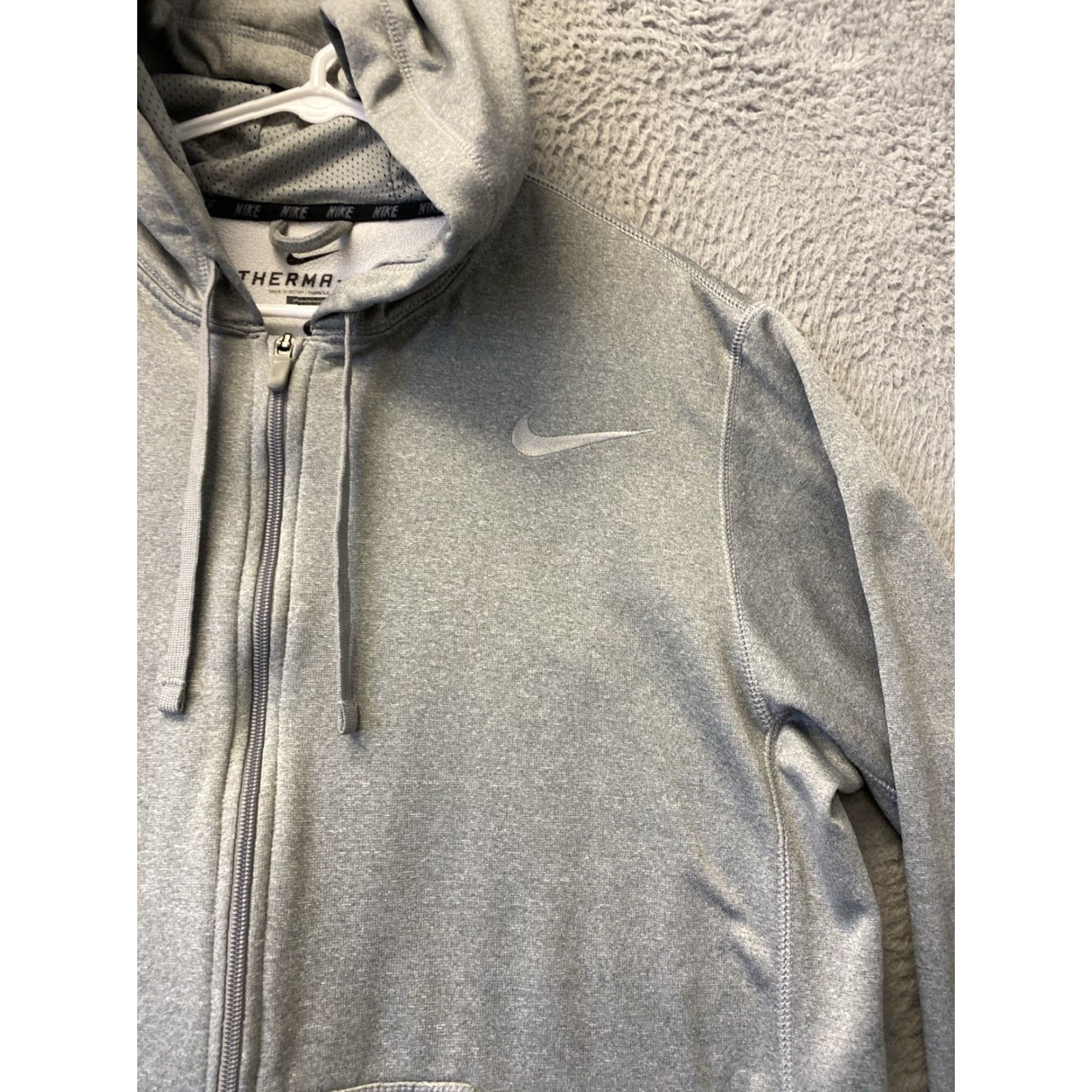 Nike Nike Therma Fit Swoosh Zip Sweater Adult L Gray Hoodie Sweatshirt Mens /53-52 Size US L / EU 52-54 / 3 - 2 Thumbnail