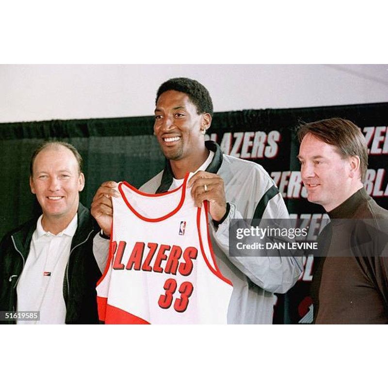 NBA × Starter Portland Blazers 90s STARTER puffer Pullover blk red vintage Size US L / EU 52-54 / 3 - 12 Thumbnail