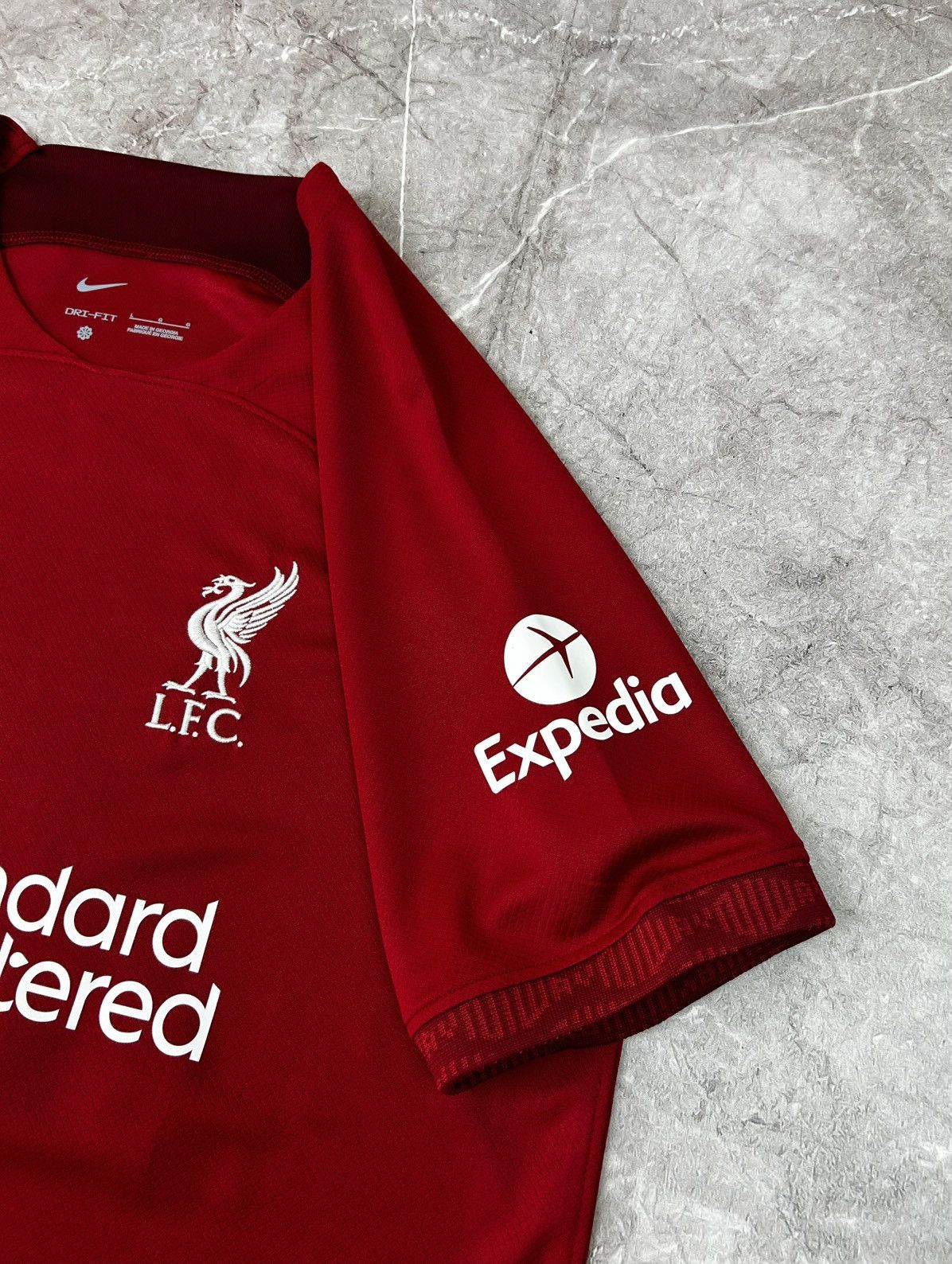 Nike Nike Liverpool Carvalho 28 Home Football Shirt 2022/23 Size US L / EU 52-54 / 3 - 6 Thumbnail