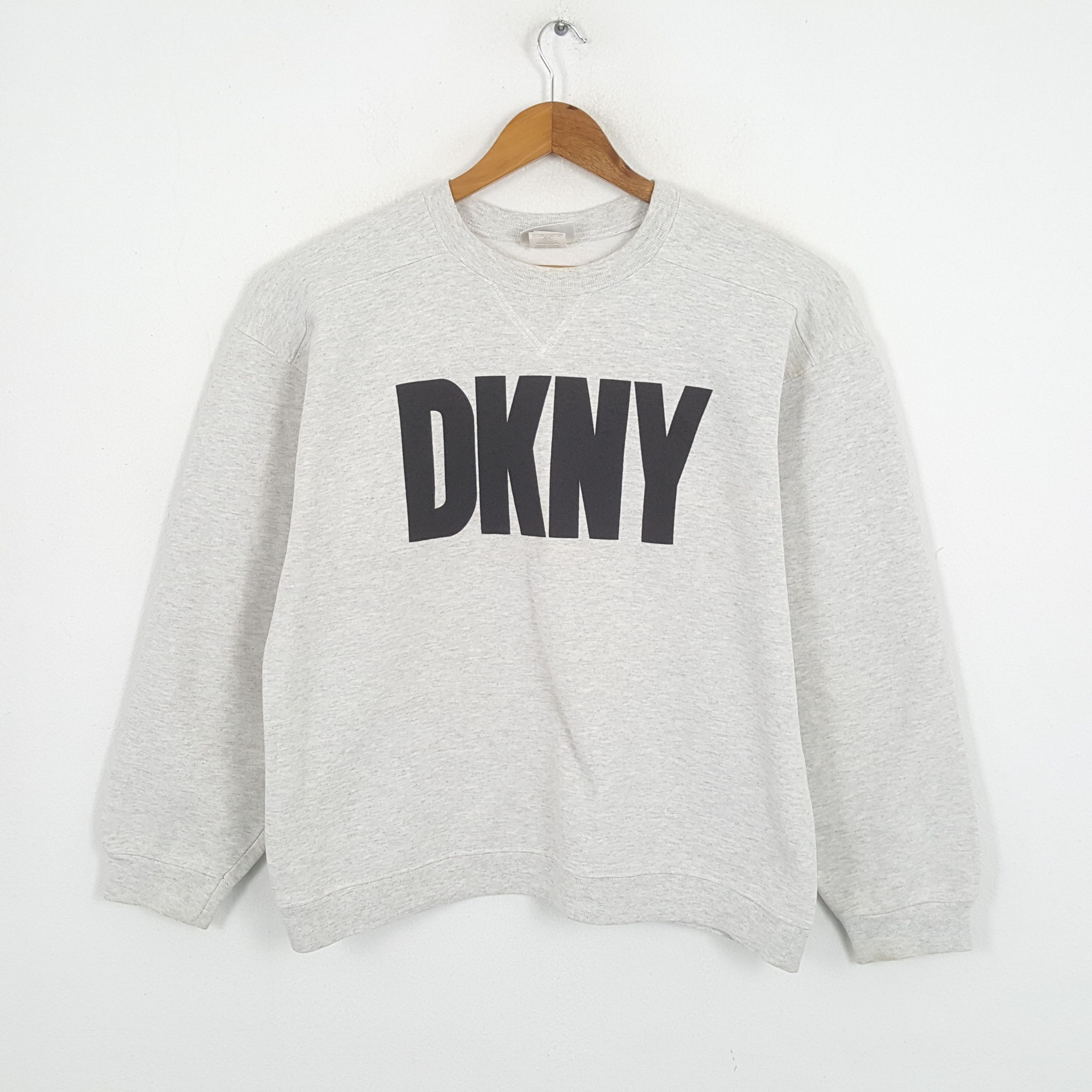 DKNY × Vintage Vintage DKNY JEANS Streetwear Skateboard Style Sweatshirts Size US L / EU 52-54 / 3 - 1 Thumbnail