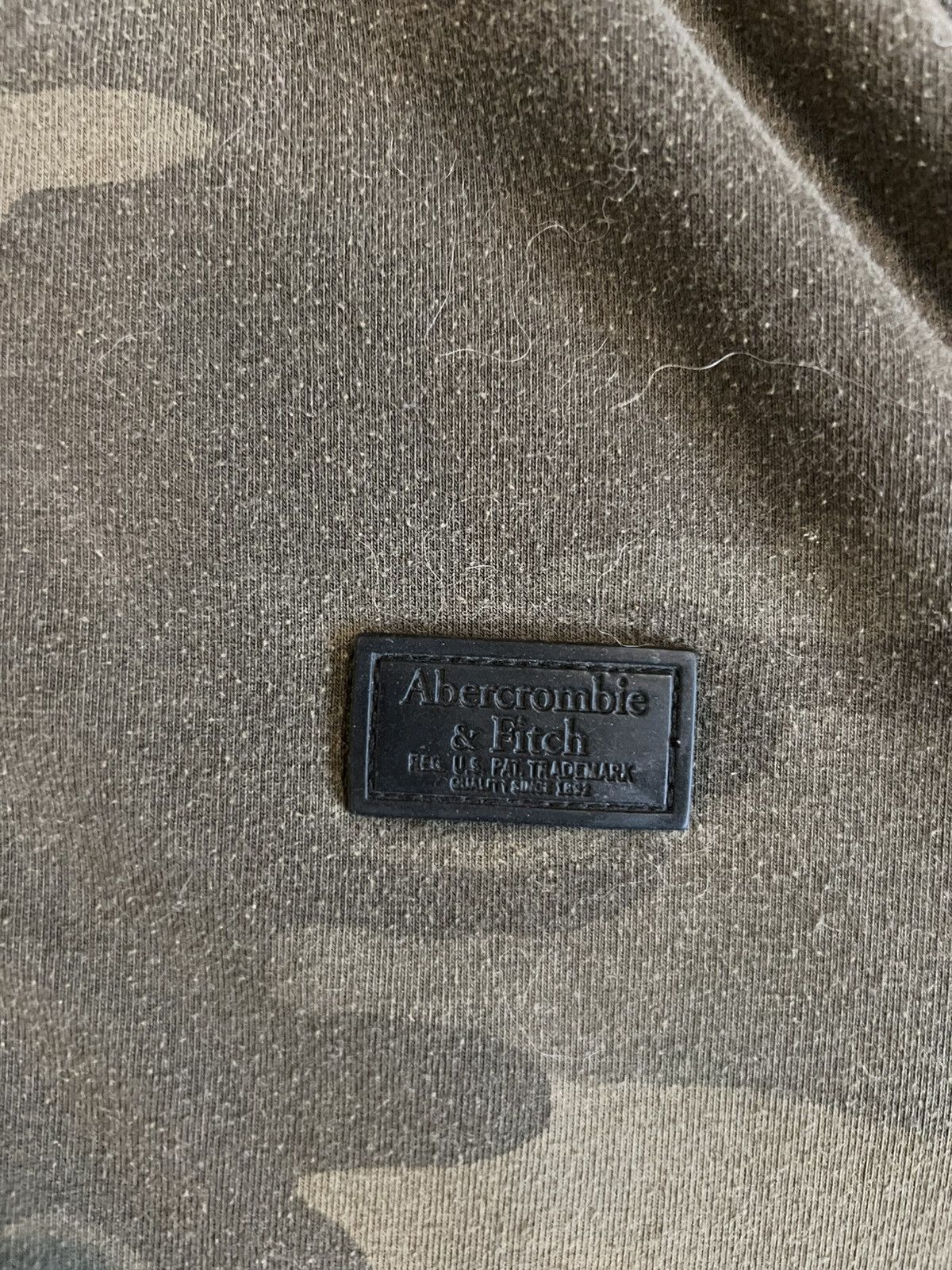 Abercrombie & Fitch Abercrombie and Fitch Camo Zipper Hoodie Small Size US S / EU 44-46 / 1 - 4 Thumbnail