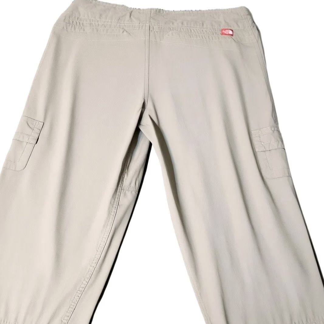 The North Face The North Face Women Pants Cropped 6 Beige Nylon Straight Regular Pocket Zipper Drawstring Button Logo Pockets Outdoor Hiking Beach Nature Sports Size 28" / US 6 / IT 42 - 2 Thumbnail