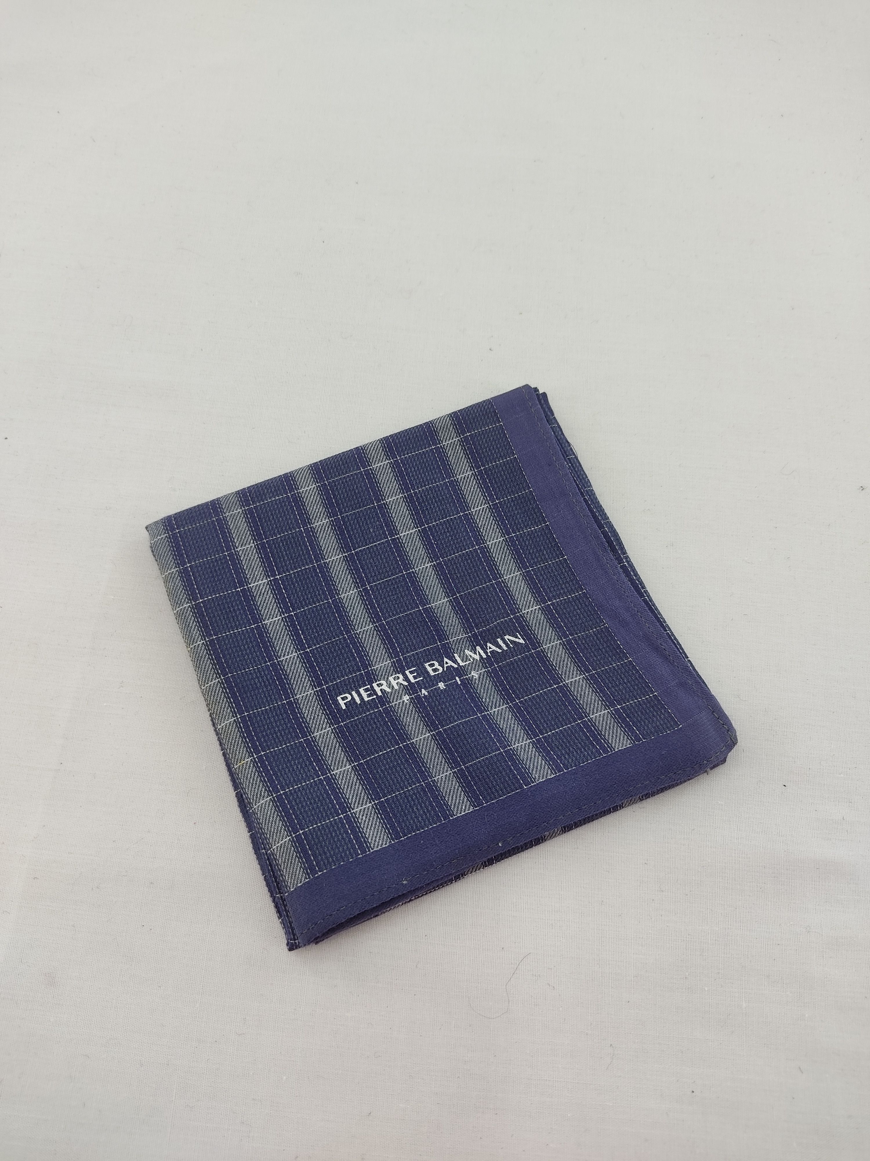 Pierre Balmain × Vintage Vintage Pierre Balmain Handkerchief / Neckwear / Bandana Size ONE SIZE - 2 Thumbnail