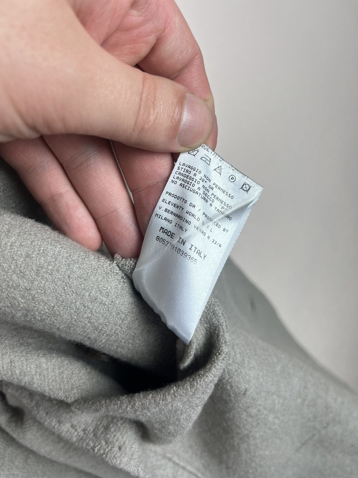Eleventy Eleventy Double Breasted Coat Wool Grey Metal Button Size 52 Size US L / EU 52-54 / 3 - 25 Thumbnail