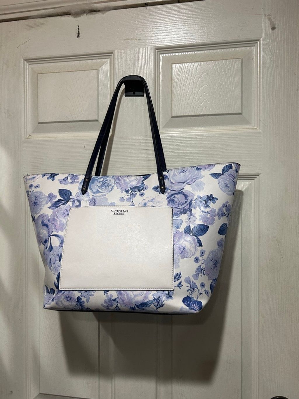 Victoria's Secret Women's Victoria's Secret Floral Print Tote Bag White Blue Size ONE SIZE - 1 Thumbnail