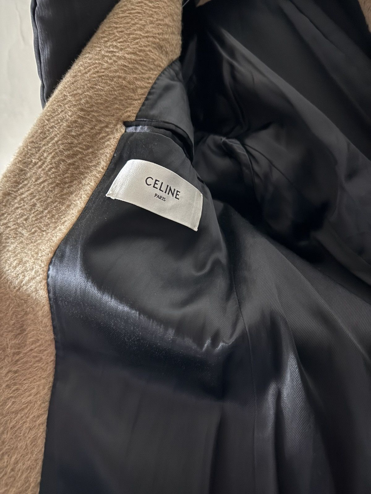 Celine Celine Camel hair coat Size US M / EU 48-50 / 2 - 4 Thumbnail