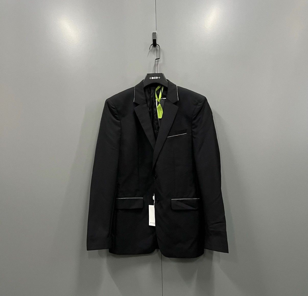 Givenchy Givenchy Black Suit Jacket J41 Size US M / EU 48-50 / 2 - 1 Thumbnail