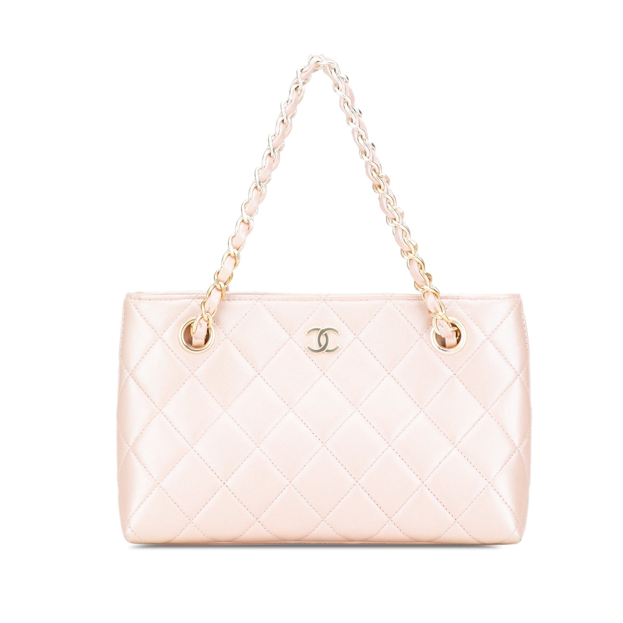Chanel Chanel CC Quilted Irisdescent Lambskin Chain Handbag Pink Size ONE SIZE - 1 Thumbnail