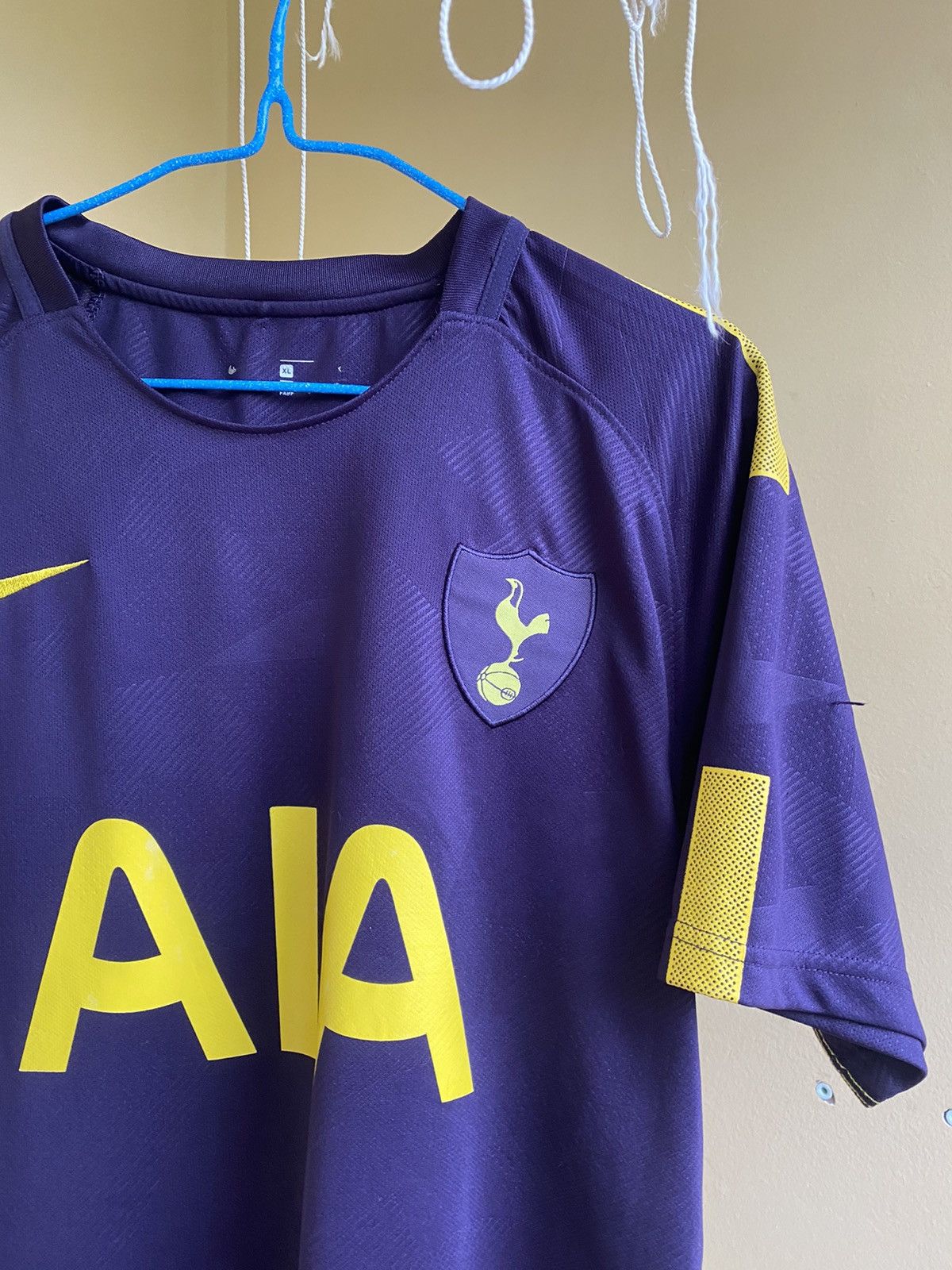 Nike Nike Tottenham Hotspur 2017-2018 Third jersey Size US XL / EU 56 / 4 - 3 Thumbnail