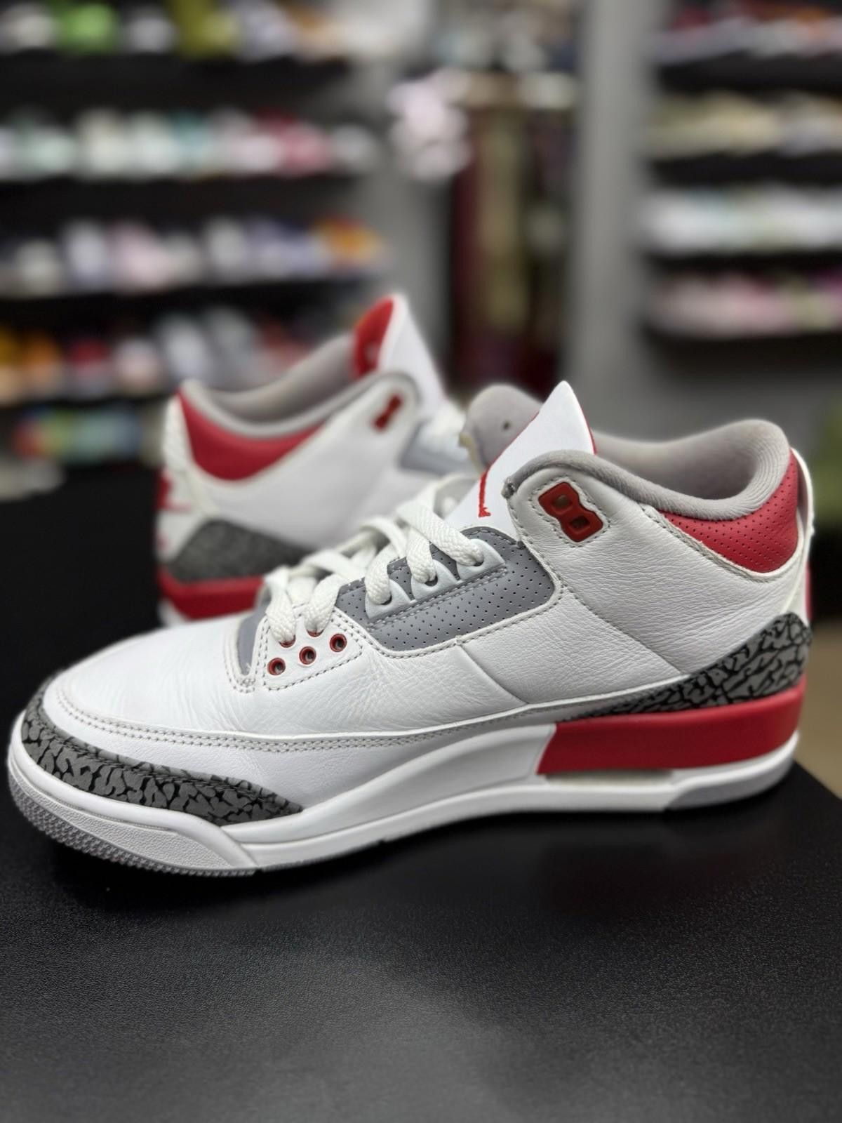 Jordan Brand Nike Air Jordan 3 Retro Fire Red Size 8.5 DN3707-160 OG Size US 8.5 / EU 41-42 - 4 Thumbnail