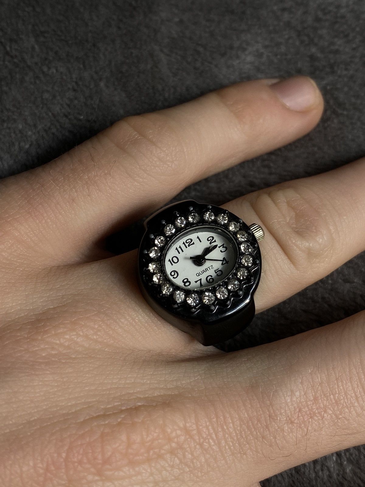 Jewelry Futuristic Vintage Japan Ring Watch with Crystals Work 100% Size ONE SIZE - 3 Thumbnail