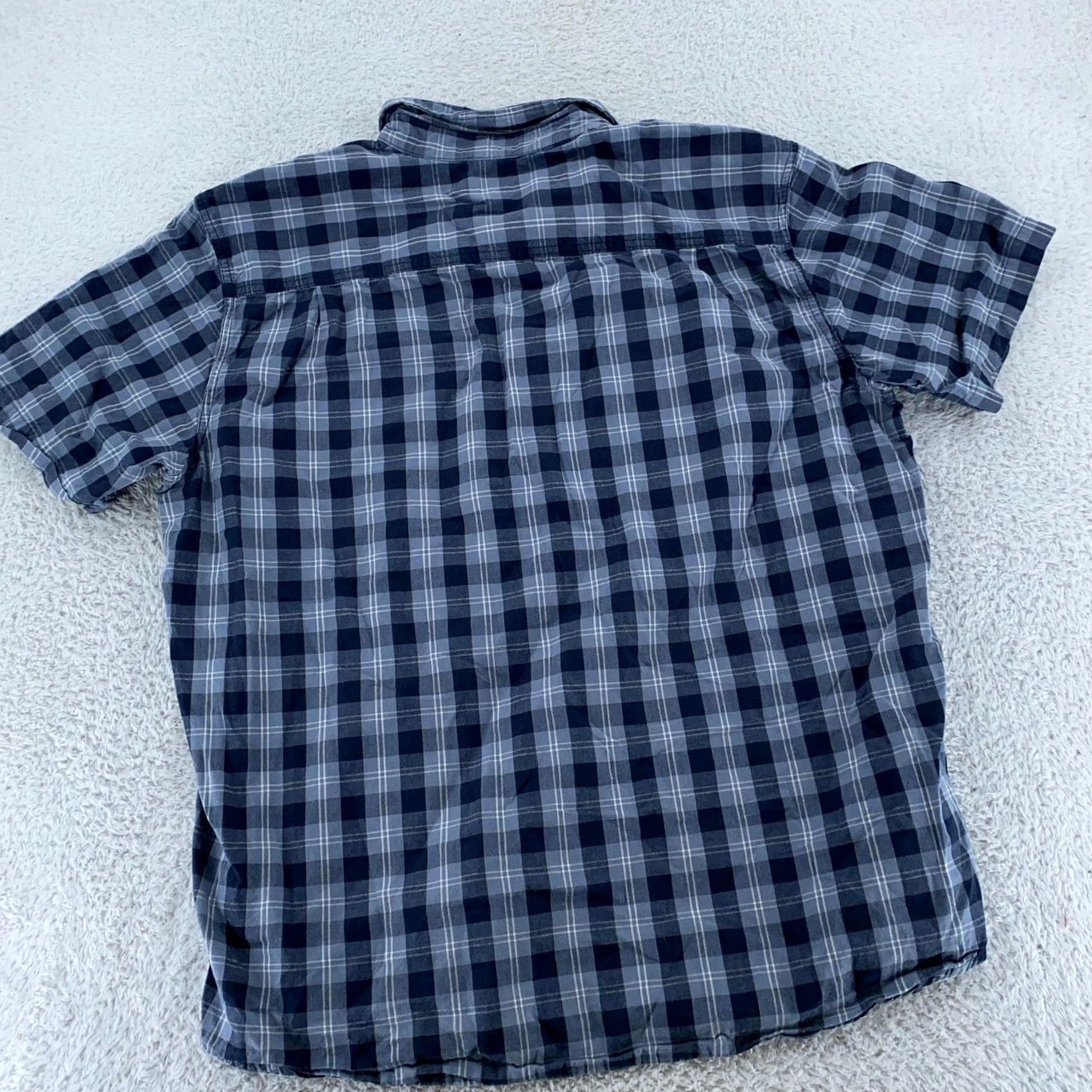 Carhartt Carhartt Shirt Men’s XL Chambray Blue S/S Button-Down Relaxed Fit Plaid Pocketed Breathable Lightweight Capable Uneven Size US XL / EU 56 / 4 - 3 Thumbnail