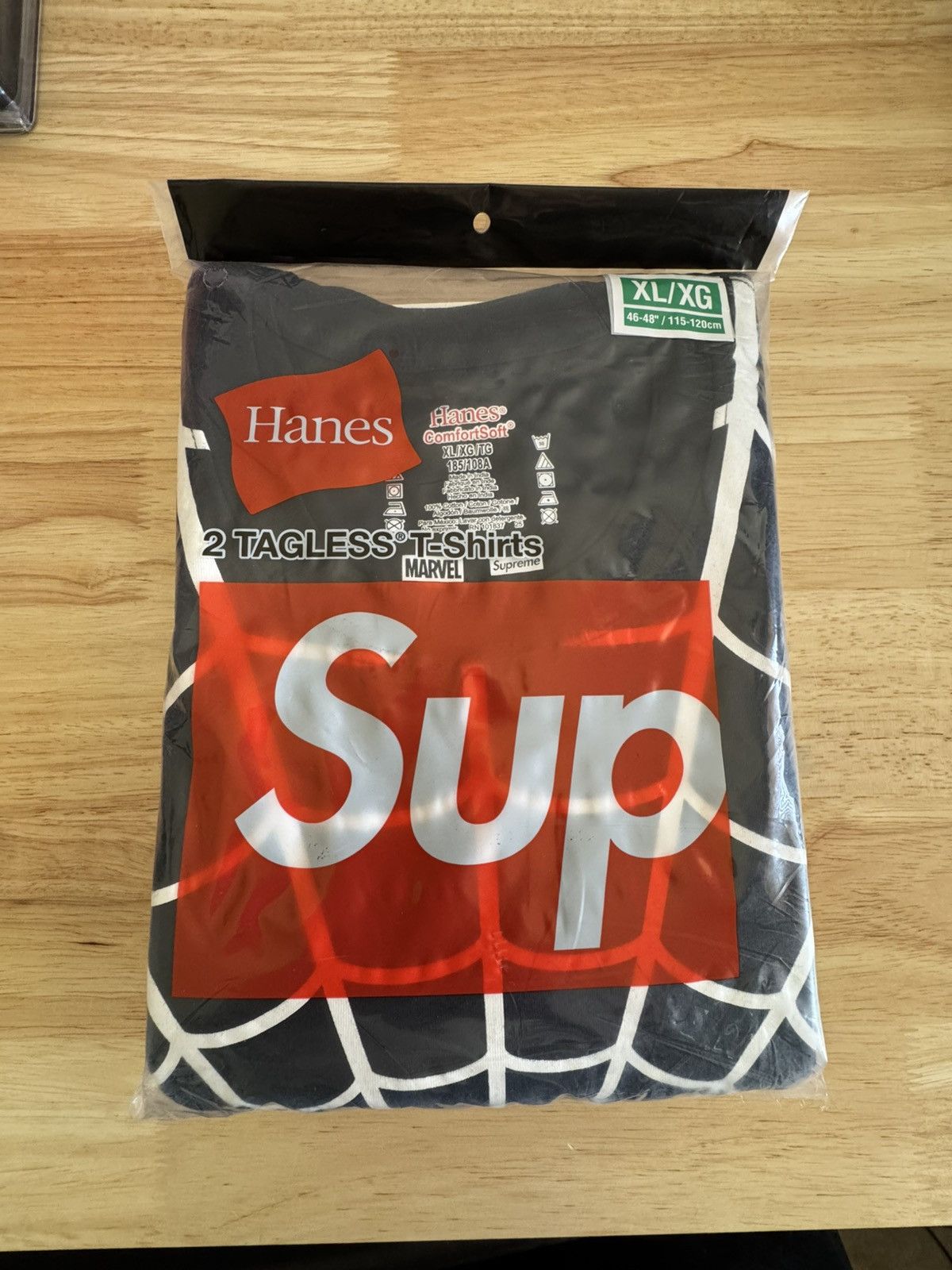 Supreme Supreme Hanes Spider-Man Tagless Tee (2 Pack) XL Size US XL / EU 56 / 4 - 1 Thumbnail