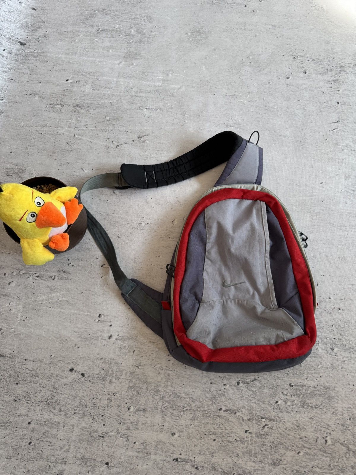 Nike × Vintage NIKE VINTAGE BASIC LOGO 00s 90s PINTEREST STYLE SLING BAG Size ONE SIZE - 1 Thumbnail