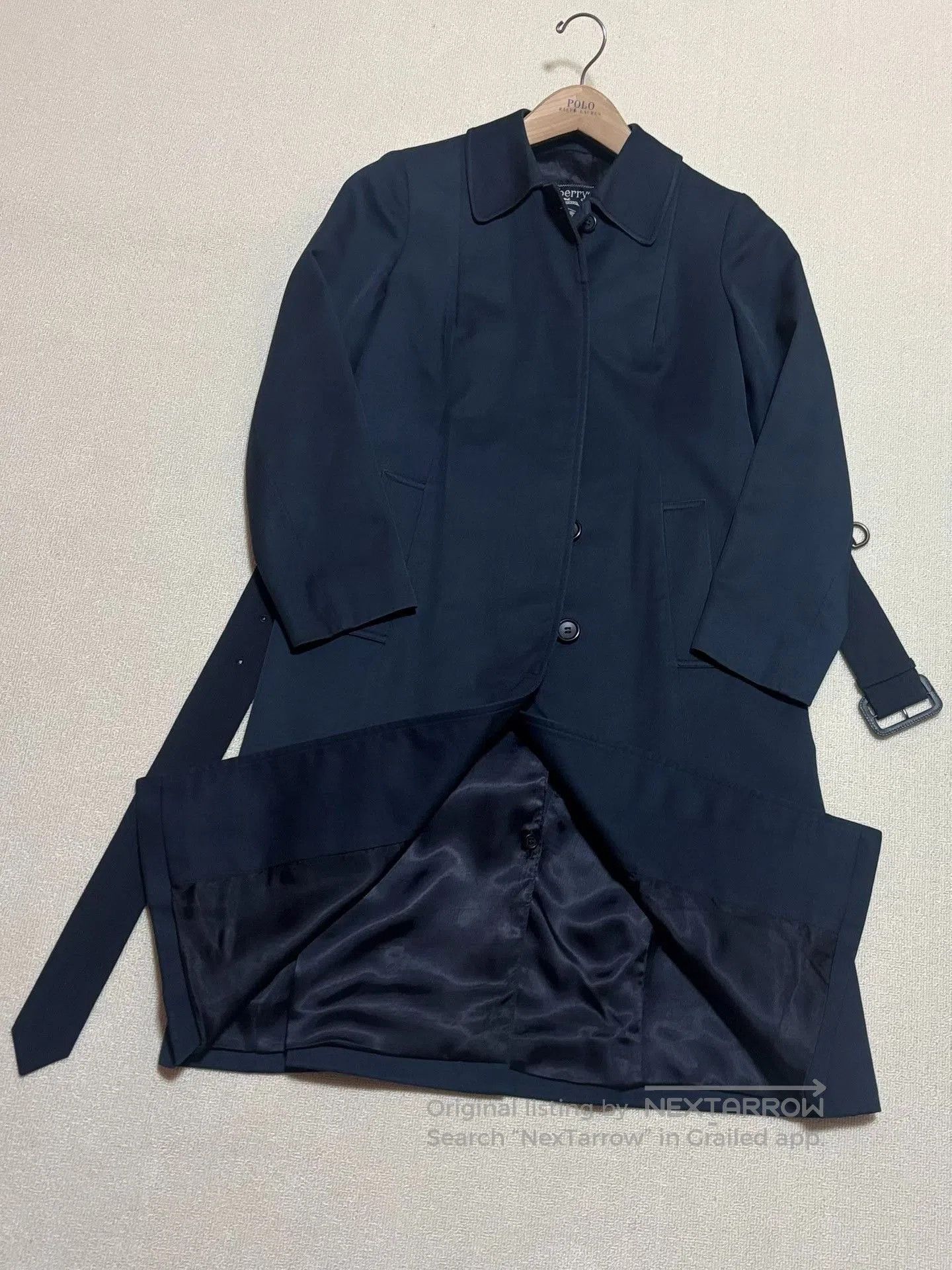 Burberry Burberry Women's Trench Coat. Size M / US 6-8 / IT 42-44 - 2 Thumbnail