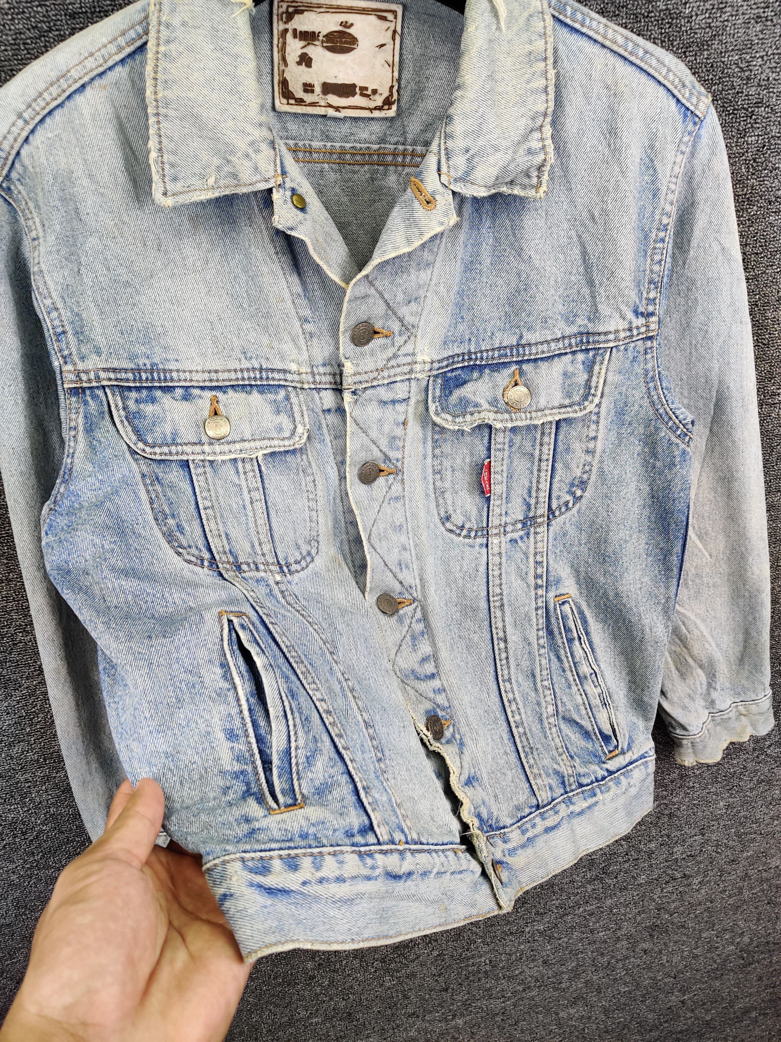 Japanese Brand Vintage G.L Heart Distressed Trucker Denim Jacket Size US M / EU 48-50 / 2 - 7 Thumbnail