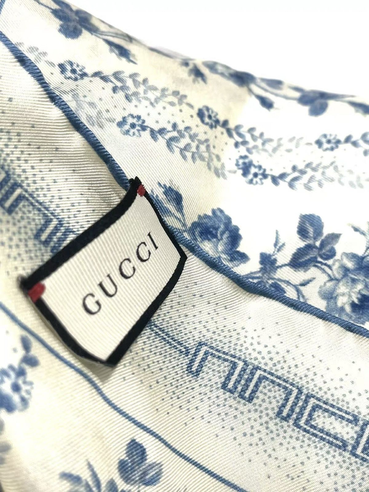 Gucci Blue Floral Silk Square Scarf Size ONE SIZE - 6 Thumbnail