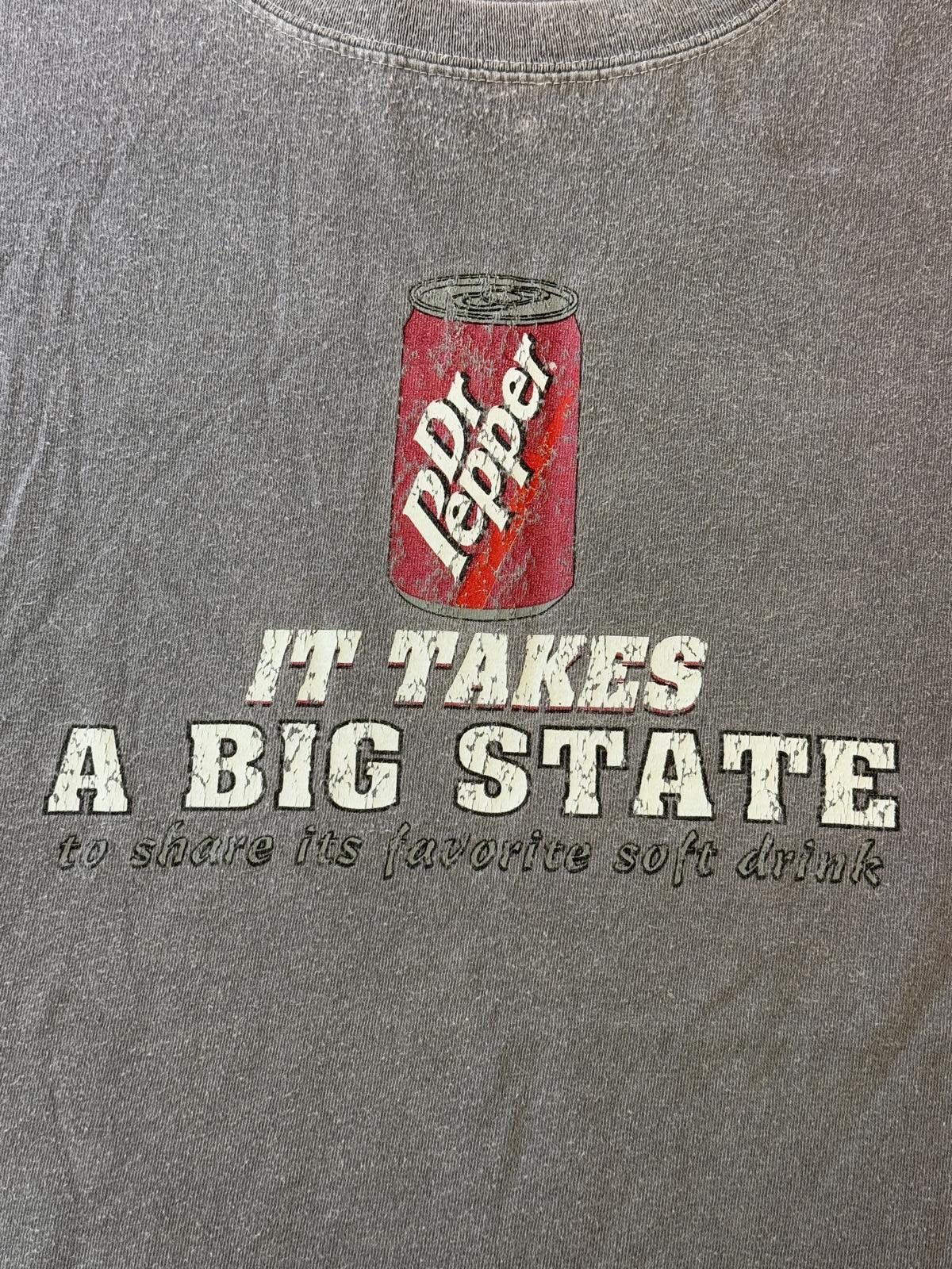 Anvil VTG Dr Pepper Can T-shirt Takes a Big State Favorite Drink Size US XL / EU 56 / 4 - 3 Thumbnail