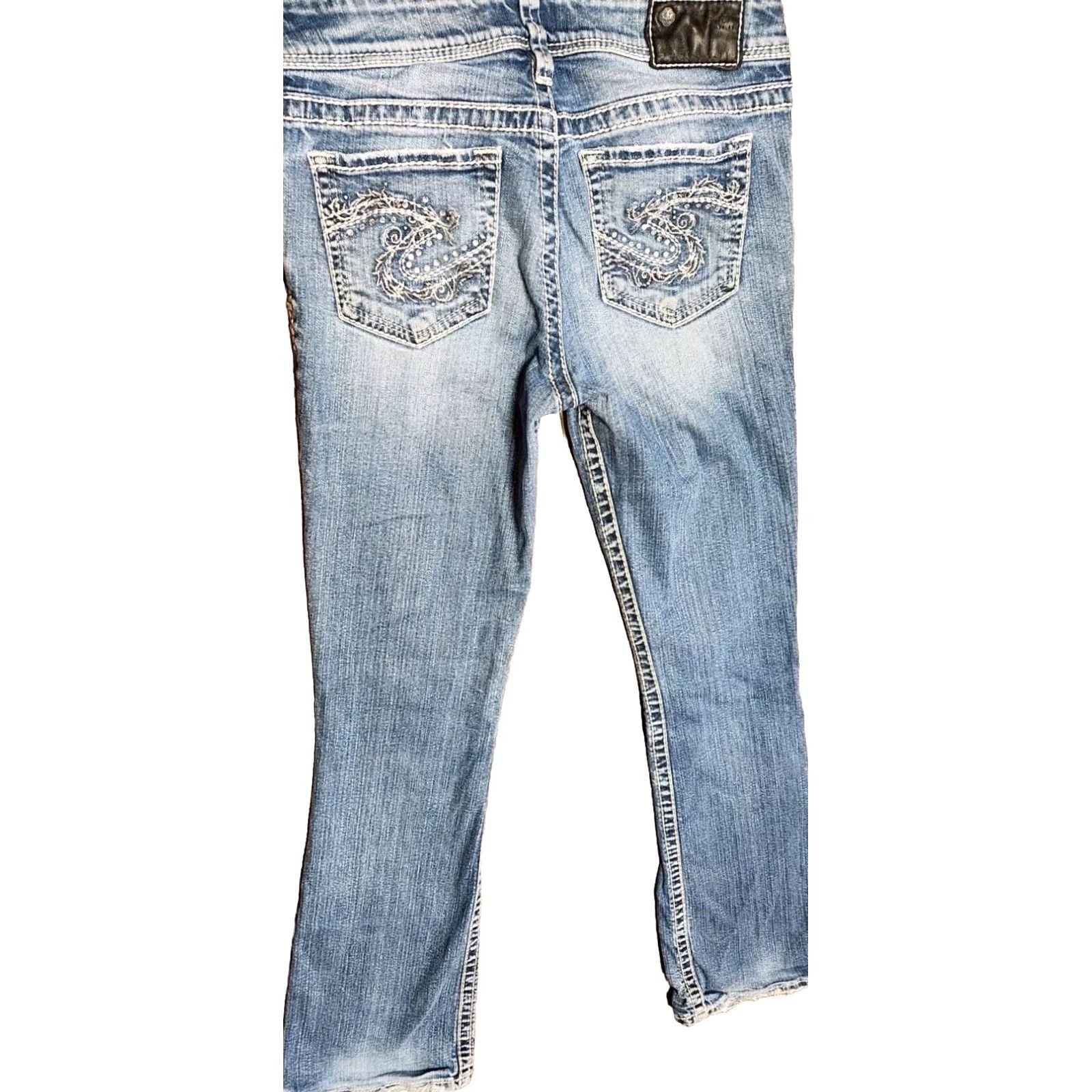 Silver Jeans Co. SILVER SUKI Jeans Women’s 29x32 Medium Wash Denim Stretch Low Rise Bootscut/Regular Fit 5-Pocket Blue Size 29" - 2 Thumbnail