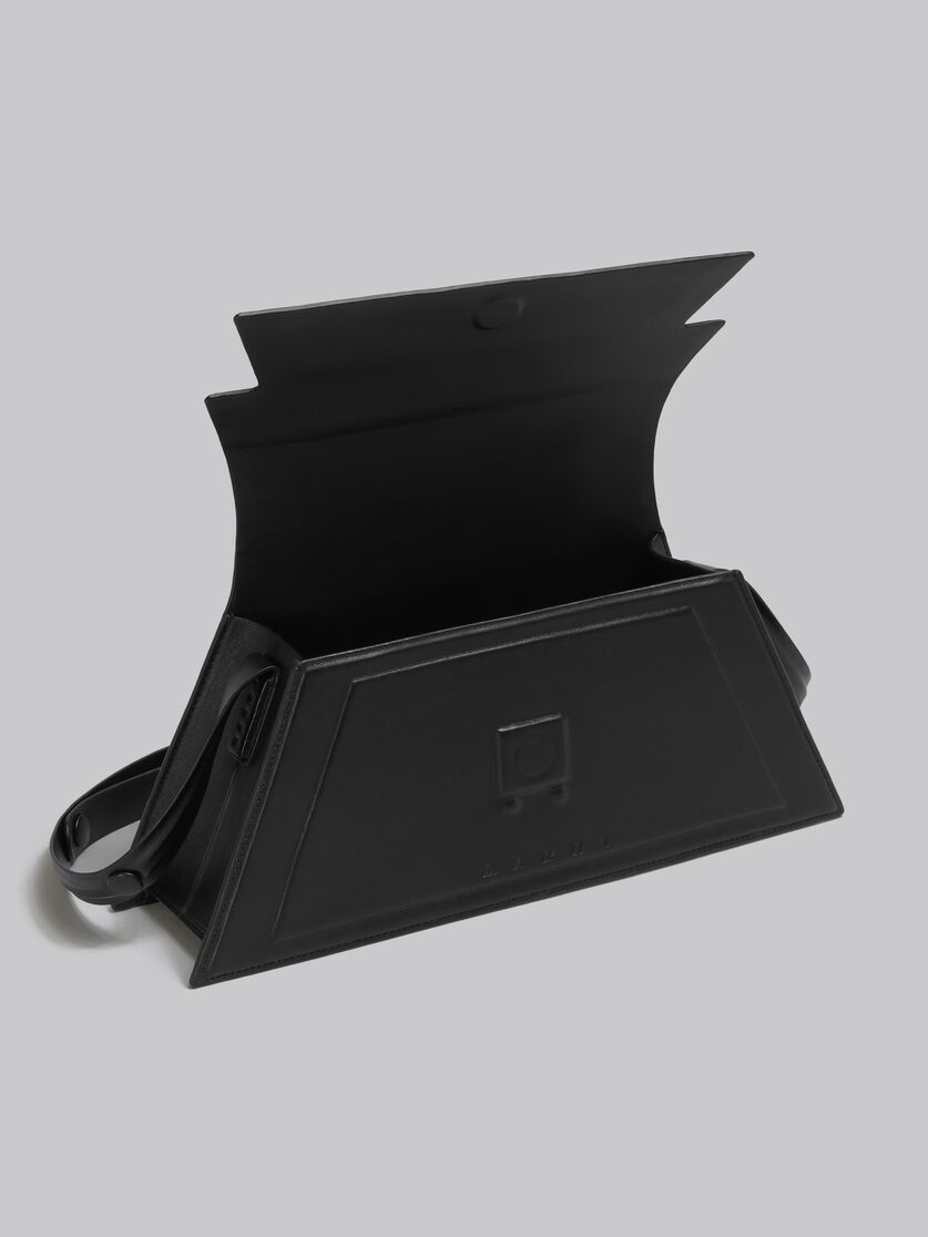Marni o1w1db11125 Size :OS/Debossed Leather Shoulder Bag in Black Size ONE SIZE - 4 Thumbnail