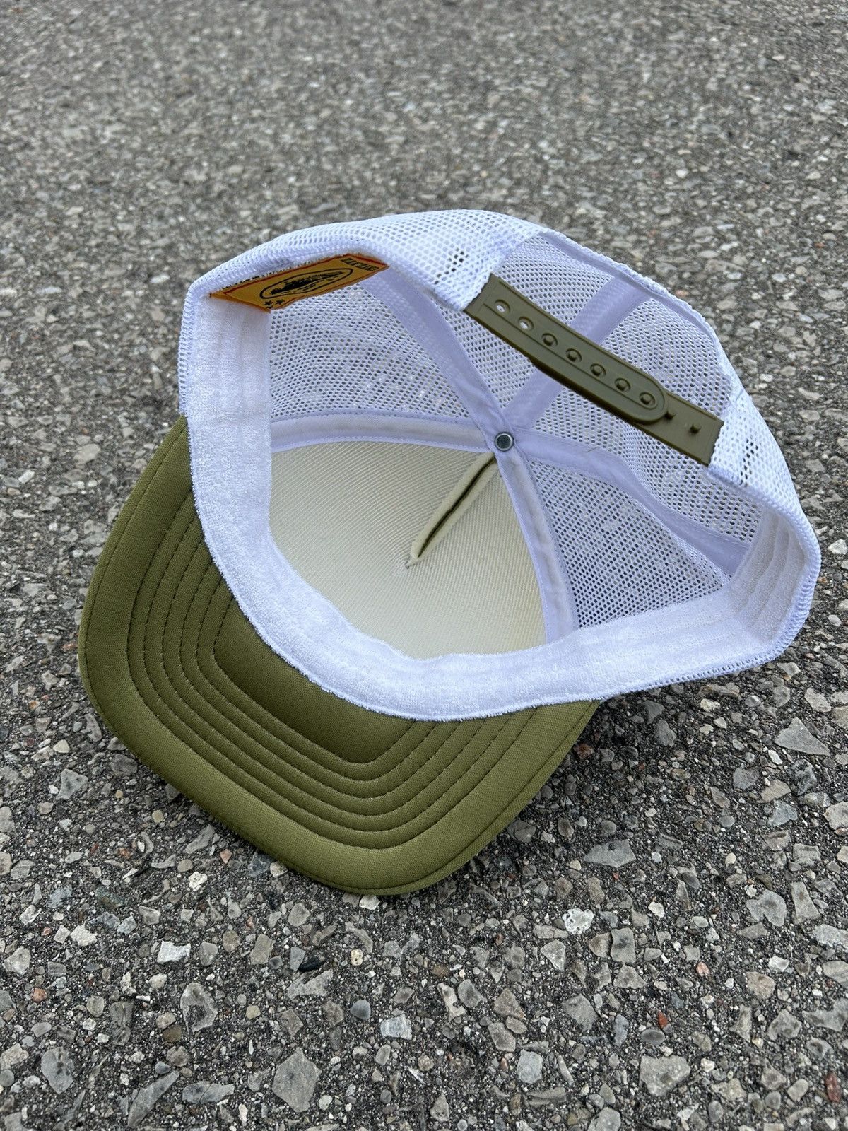 Corteiz Corteiz “One Quart” Trucker Hat Size ONE SIZE - 2 Thumbnail
