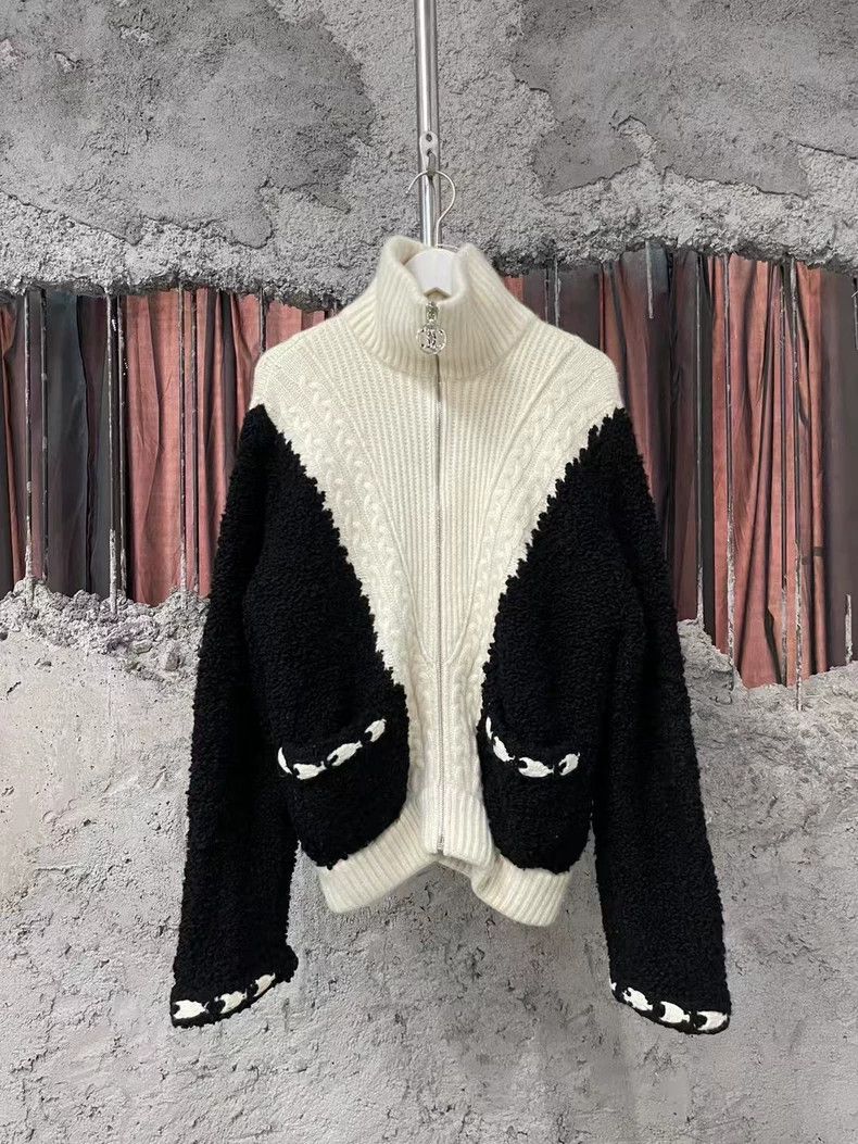 Chanel Chanel Black and white color-blocked wool zipper sweater j Size XS / US 0-2 / IT 36-38 - 1 Thumbnail