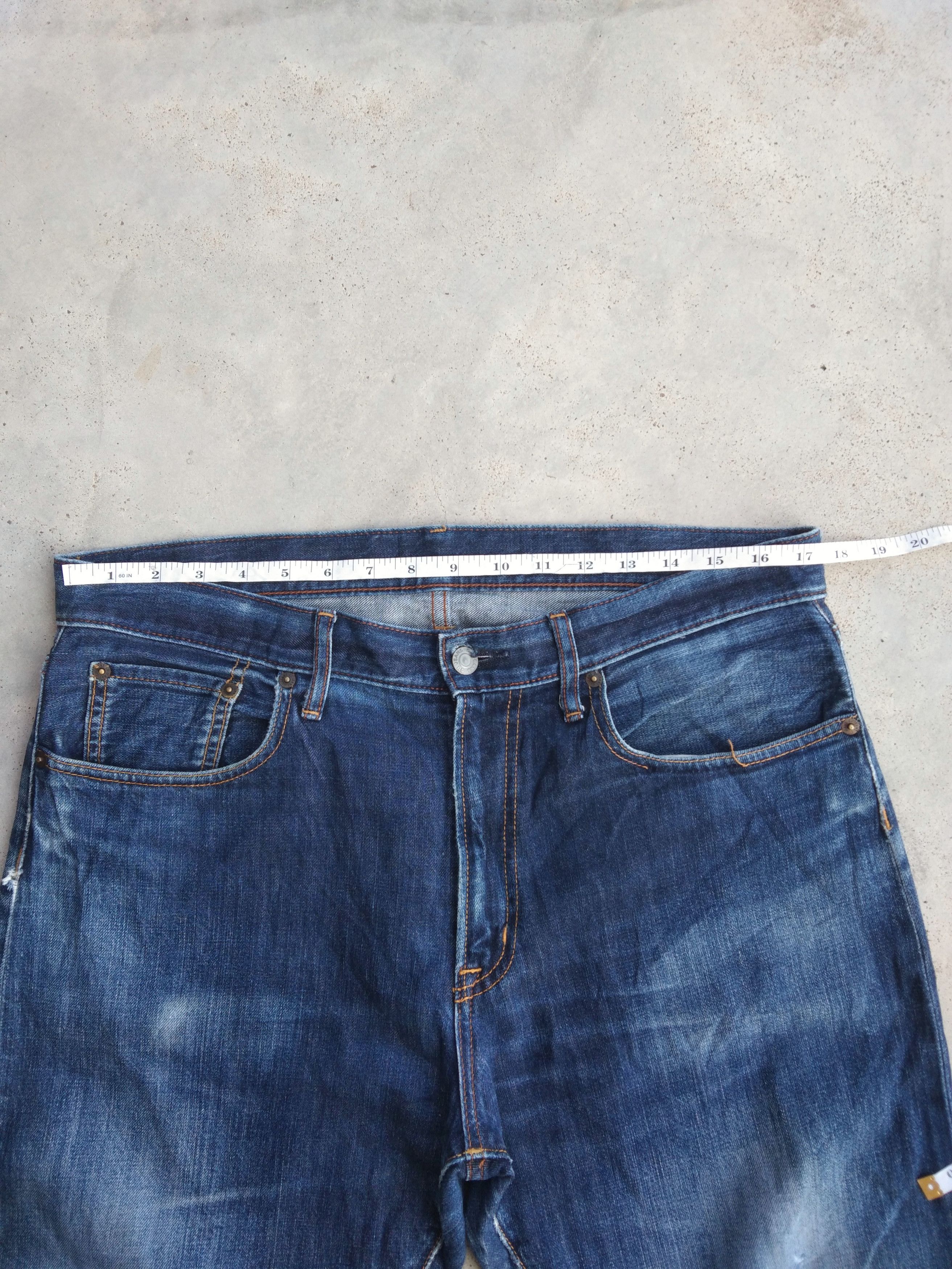 Japanese Brand Japanese Brand GU Faded Blue Distressed Jeans 34x32 Size US 34 / EU 50 - 5 Thumbnail