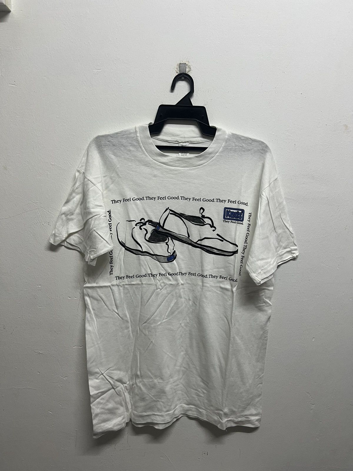 Vintage Vintage 90’s Keds Tee Size US XL / EU 56 / 4 - 1 Thumbnail
