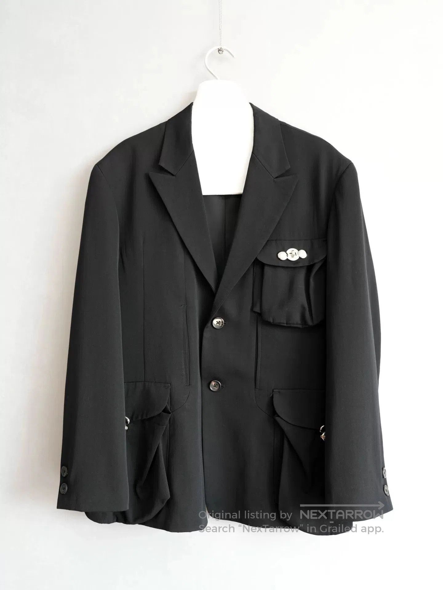 Yohji Yamamoto yohji yamamoto wool blazer with unique pockets. Size US S / EU 44-46 / 1 - 1 Thumbnail