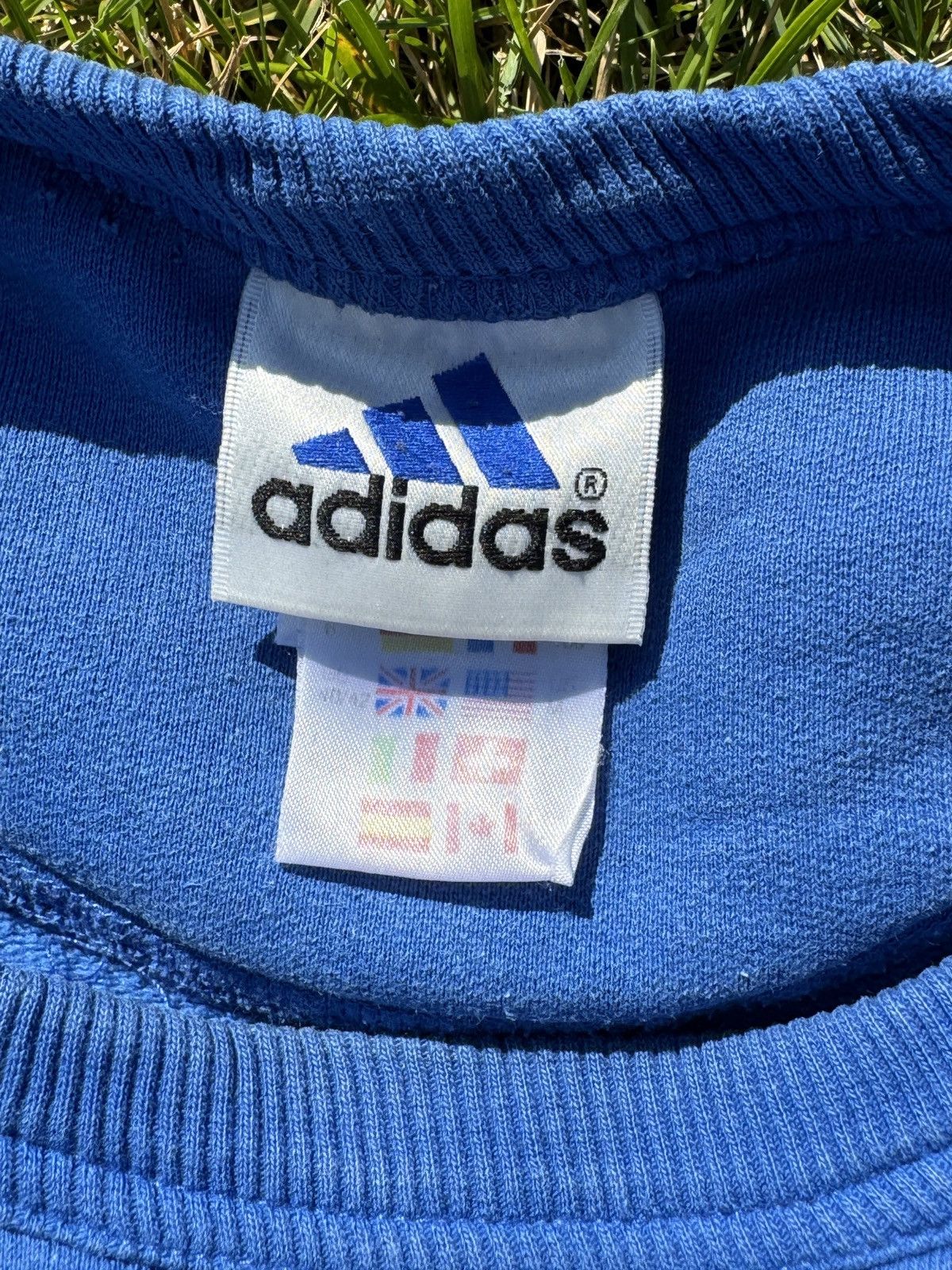 Adidas × Vintage Vintage Adidas Sweatshirt Embroidered Logo Blue Size US L / EU 52-54 / 3 - 6 Thumbnail