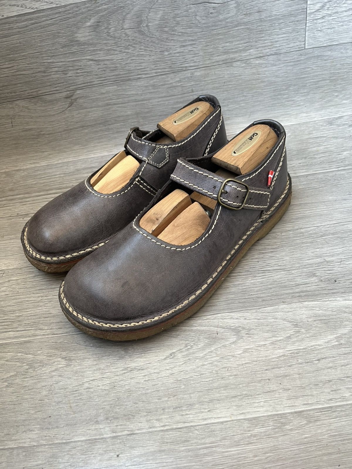 Duckfeet Duckfeet mary jane slip on shoes,vintage Size US 10 / EU 43 - 4 Thumbnail