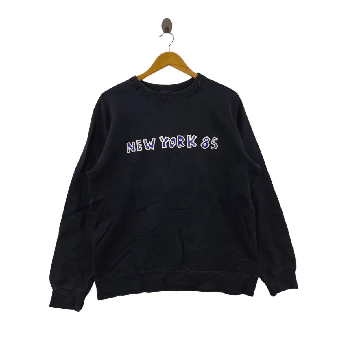 Keith Haring Vintage KEITH HARING NEW YORK 85 Pop Art Sweatshirt Pullover Size L / US 10 / IT 46 - 1 Thumbnail
