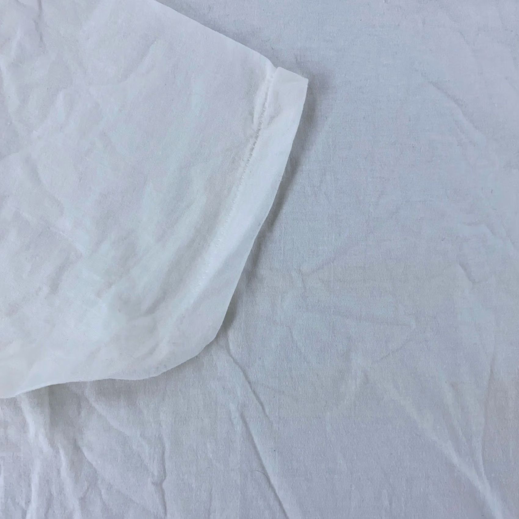 Hanes Hanes Shirt Mens Large White Classic Tee Crewneck Plain Undershirt Casual Size US L / EU 52-54 / 3 - 3 Thumbnail
