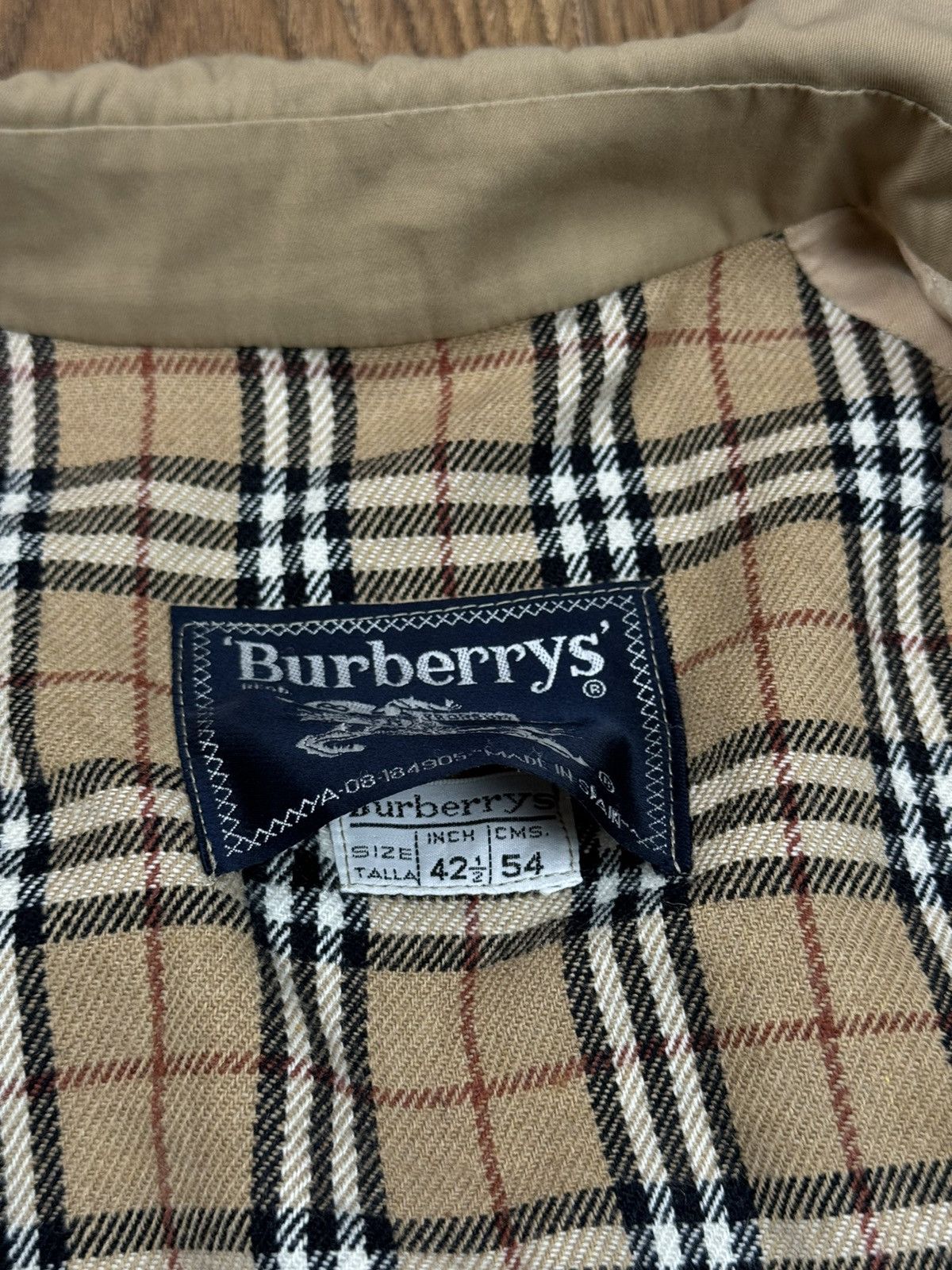 Burberry Vintage bomber jacket Burberry original luxury casual item Size US XL / EU 56 / 4 - 4 Thumbnail