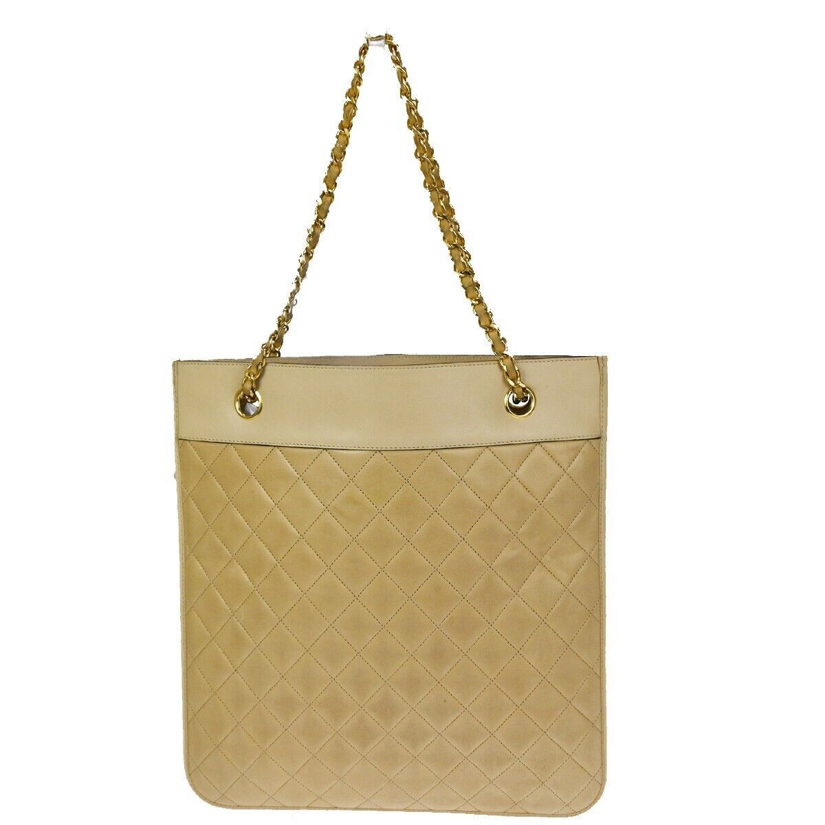 image of Chanel Matelasse Shoulder Bag in White, Women's