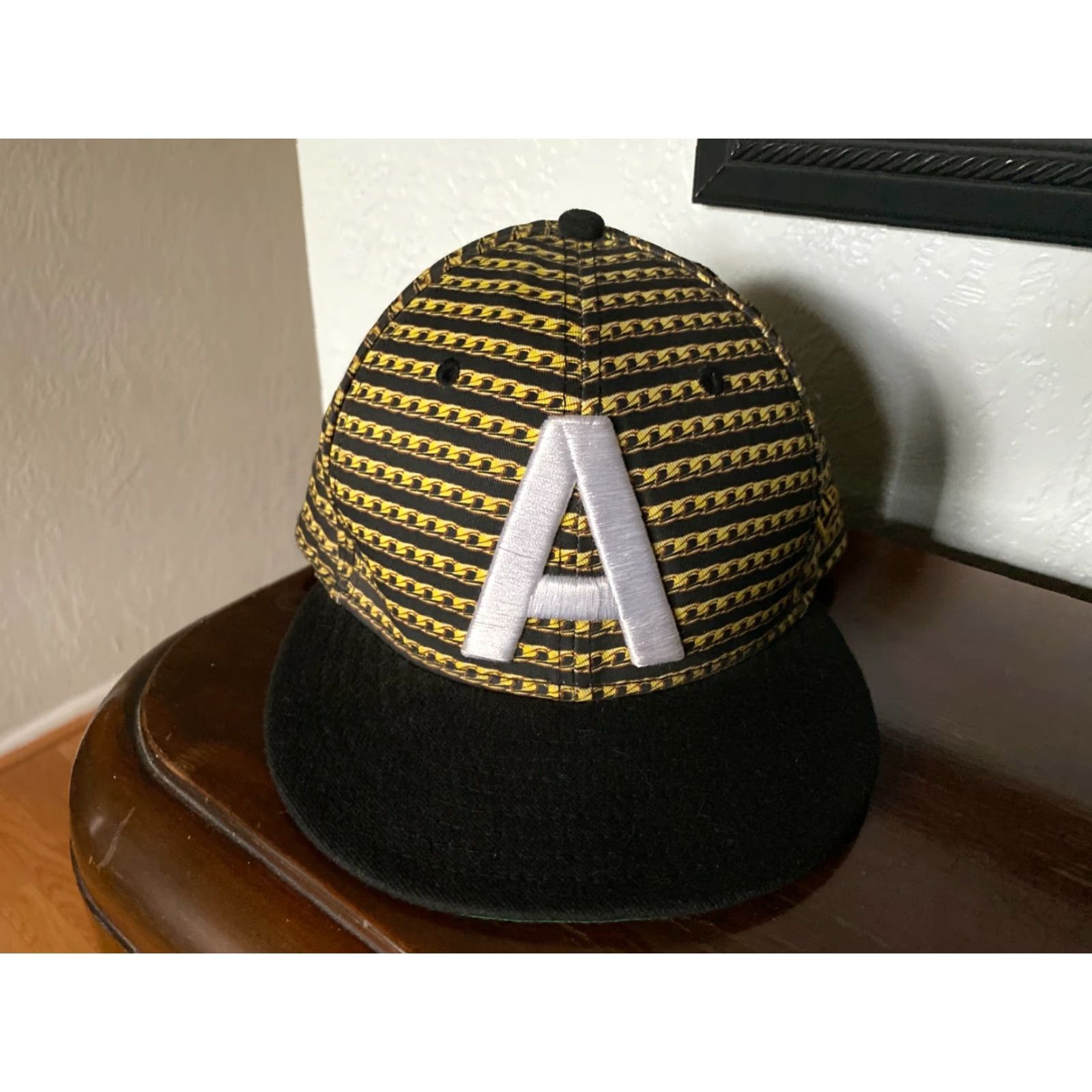 New Era New Era Hip Hop Gold Chain Print SnapBack 9Fifty Hat Cap Size ONE SIZE - 2 Thumbnail
