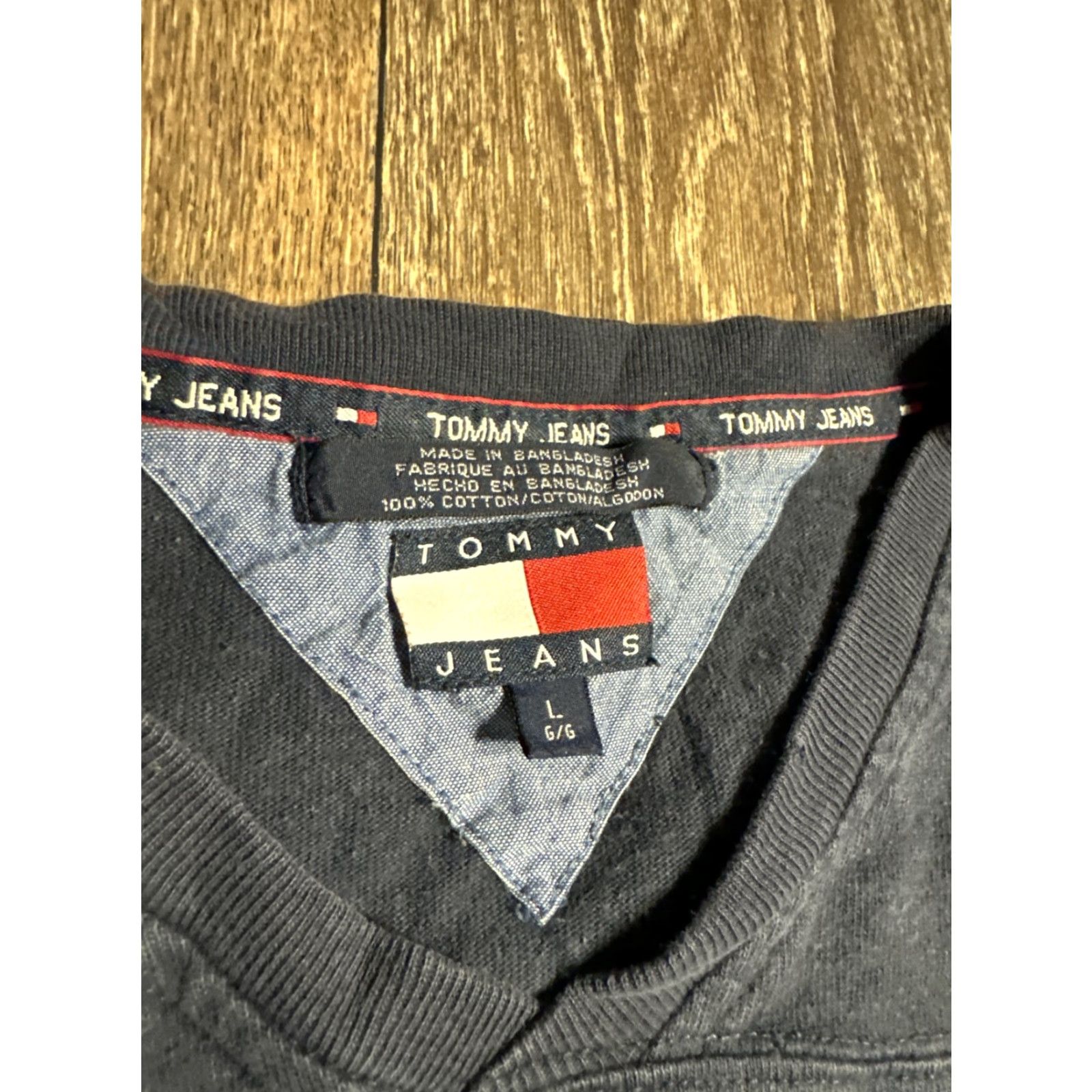 Tommy Hilfiger VINTAGE Tommy Hilfiger T-Shirt Long Sleeve V-Neck Navy Blue Large Men Mens Size US L / EU 52-54 / 3 - 4 Thumbnail