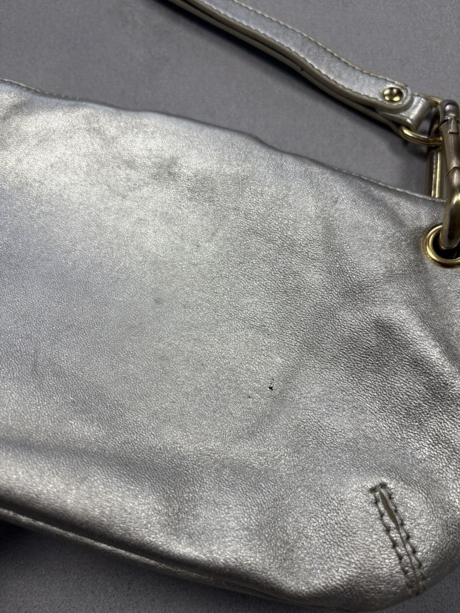 Jimmy Choo Jimmy Choo Metallic Silver Wristlet Clutch Bag Leather Size ONE SIZE - 10 Thumbnail