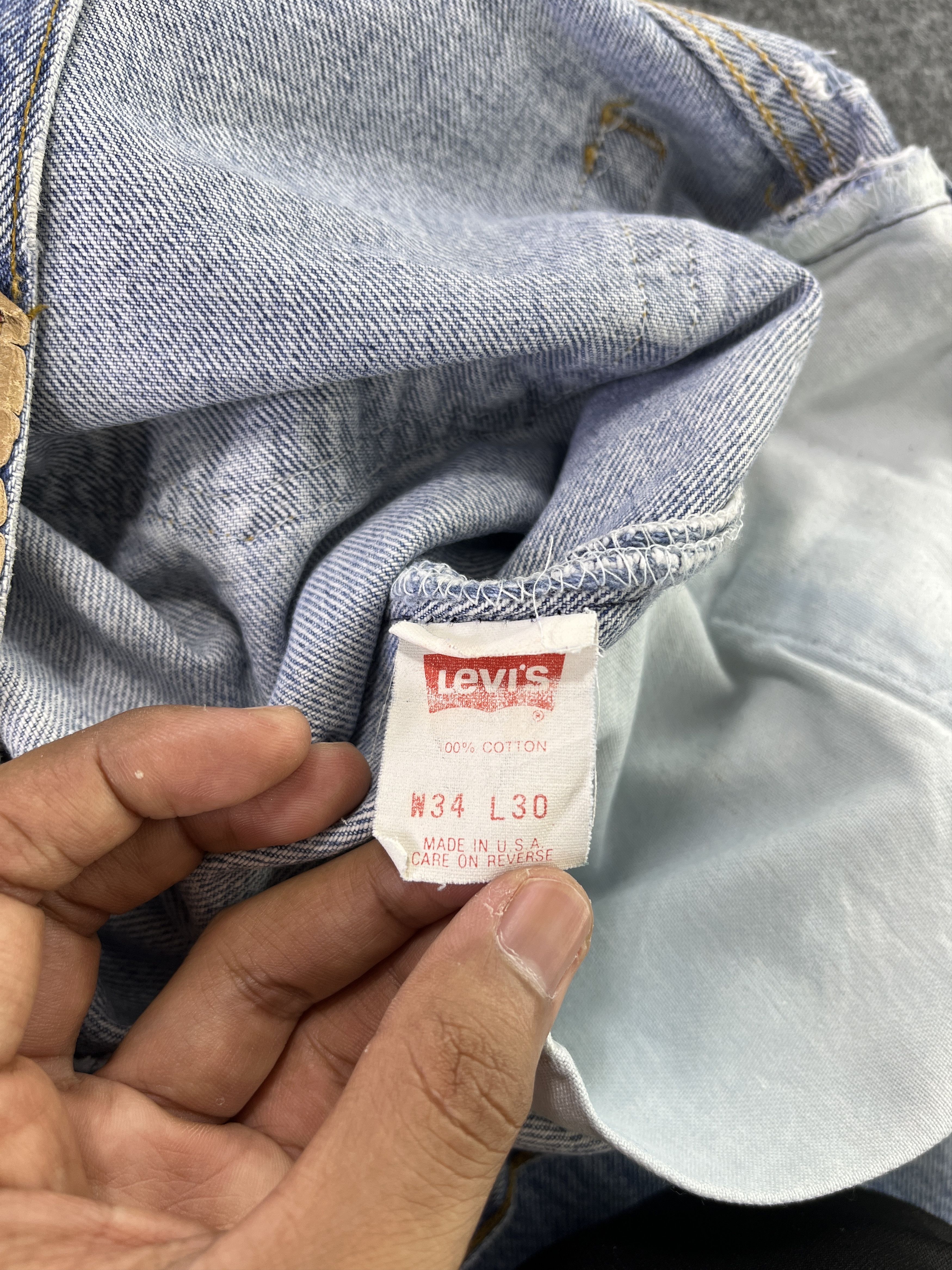 Levi's 90's Vintage Levis 501 Stone Wash Jeans - J918 Size US 33 - 7 Thumbnail