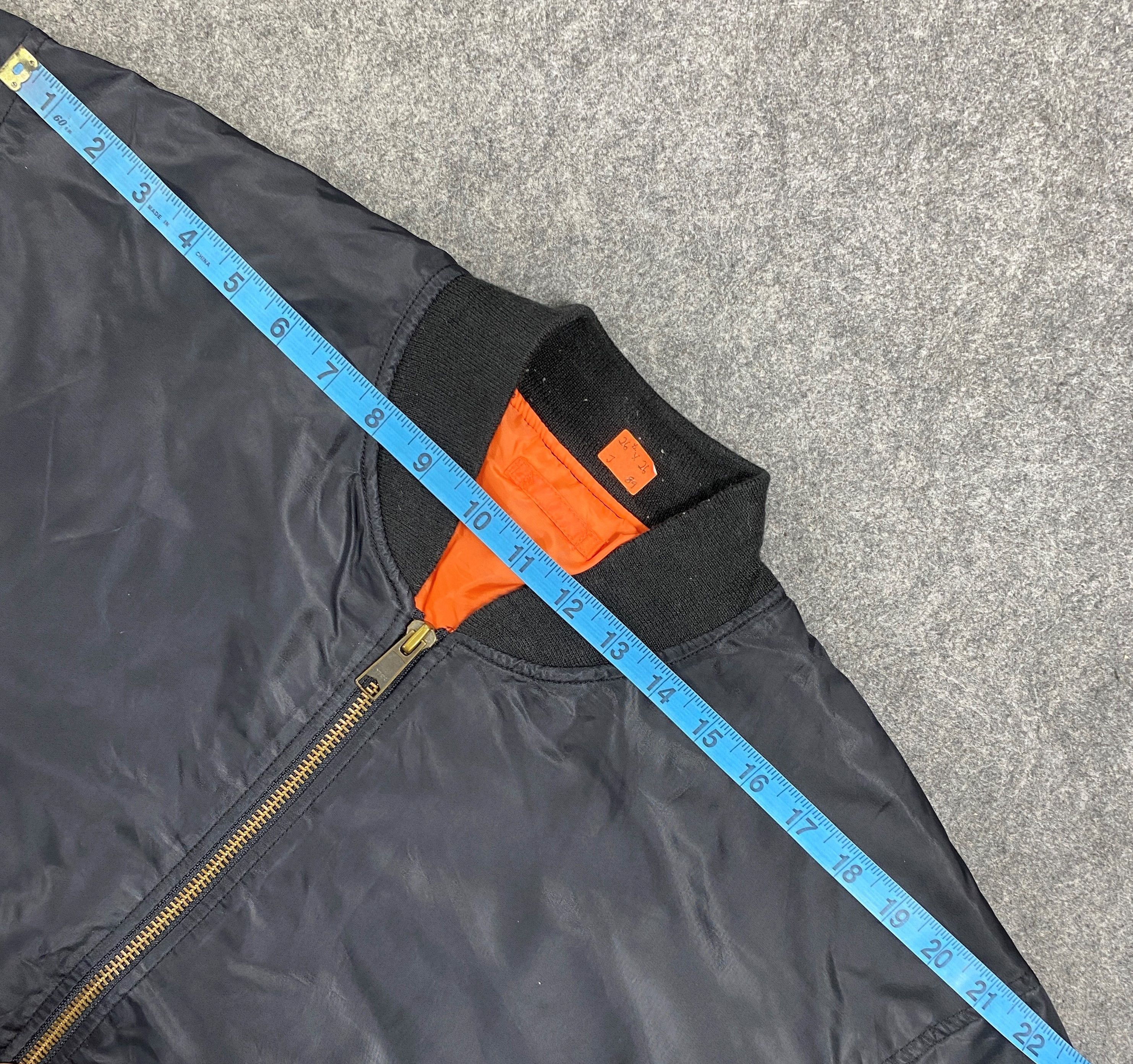 Japanese Brand Uniqlo Bomber Jacket -J089 Size US L / EU 52-54 / 3 - 5 Thumbnail