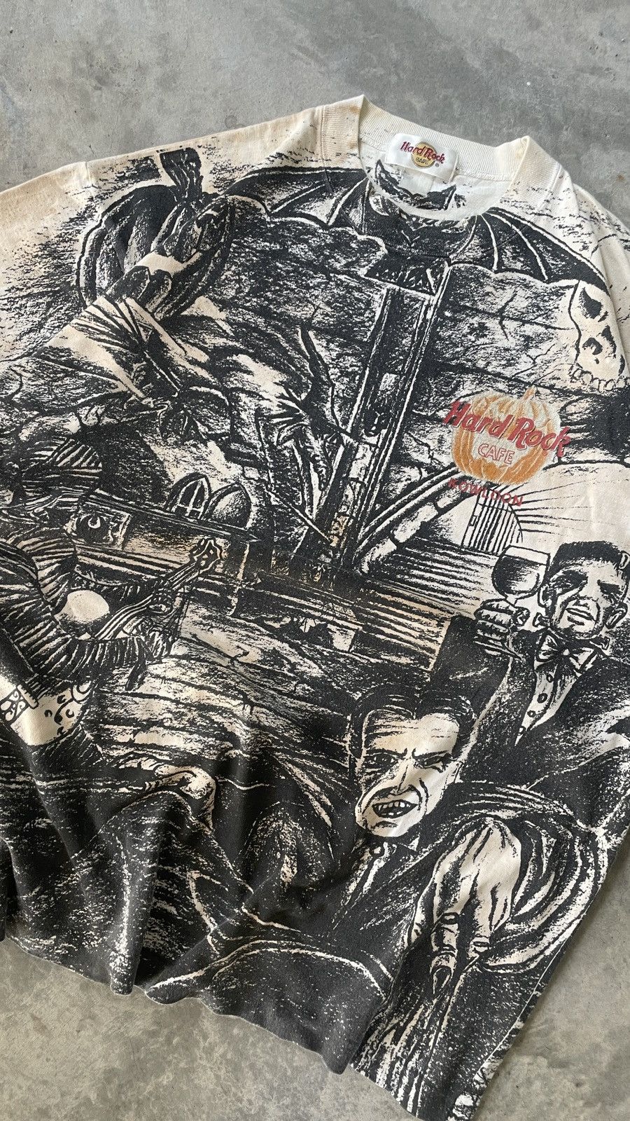 Hard Rock Cafe Vintage Rare Grail Hard Rock Cafe Kowloon Overprint Size US XL / EU 56 / 4 - 3 Thumbnail