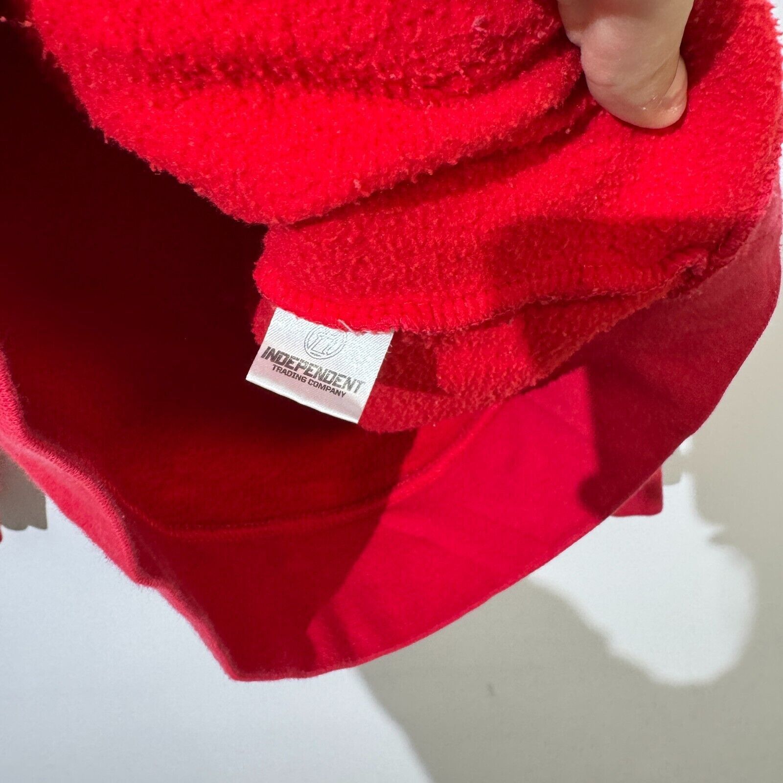Obey × Vintage Vintage Obey Unisex Red Cotton Hoodie Size S Regular Fit Size US S / EU 44-46 / 1 - 7 Thumbnail