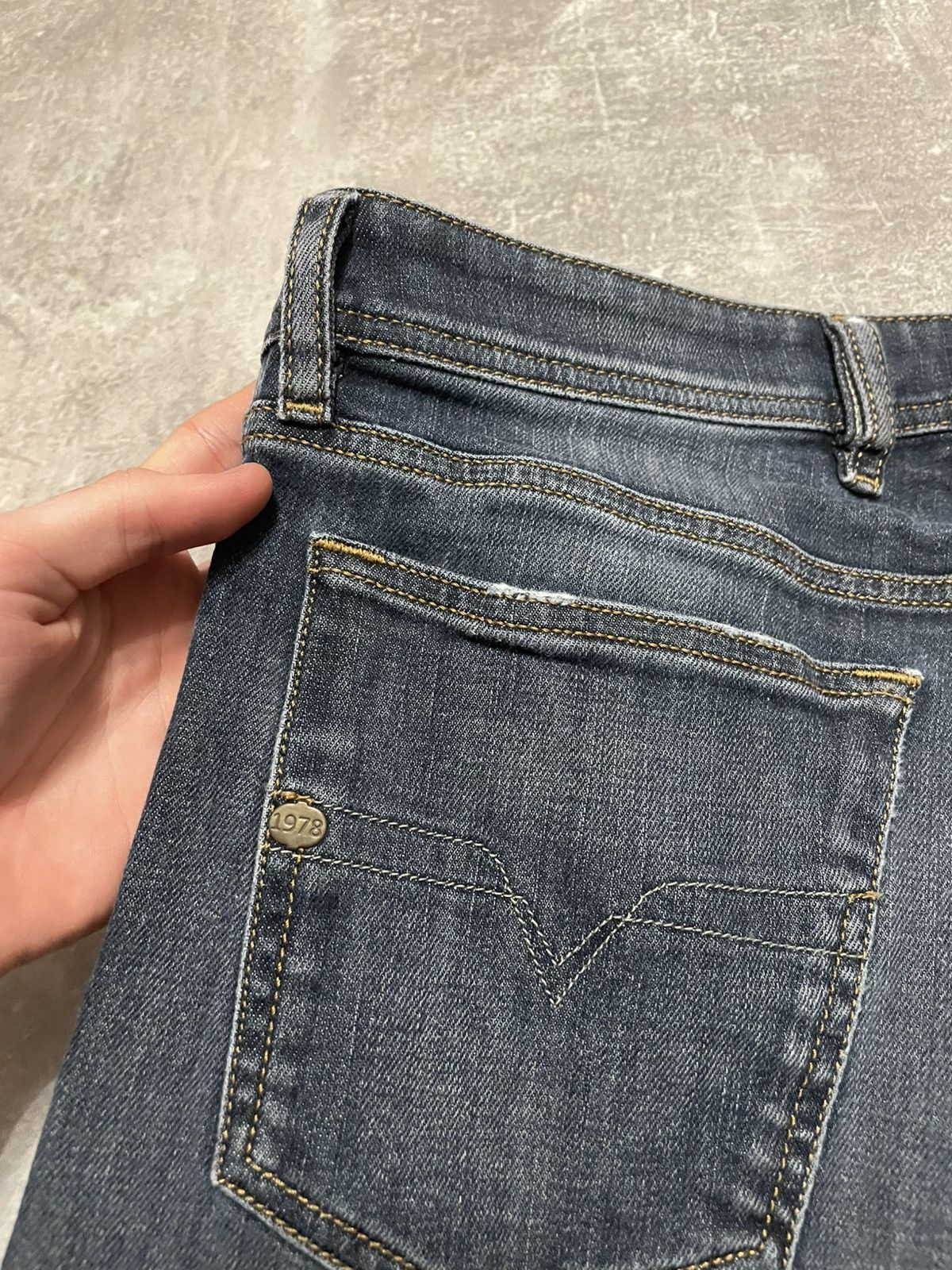 Diesel Vintage Diesel Distressed Denim Jeans Pants 32 Y2K Size US 32 / EU 48 - 6 Thumbnail