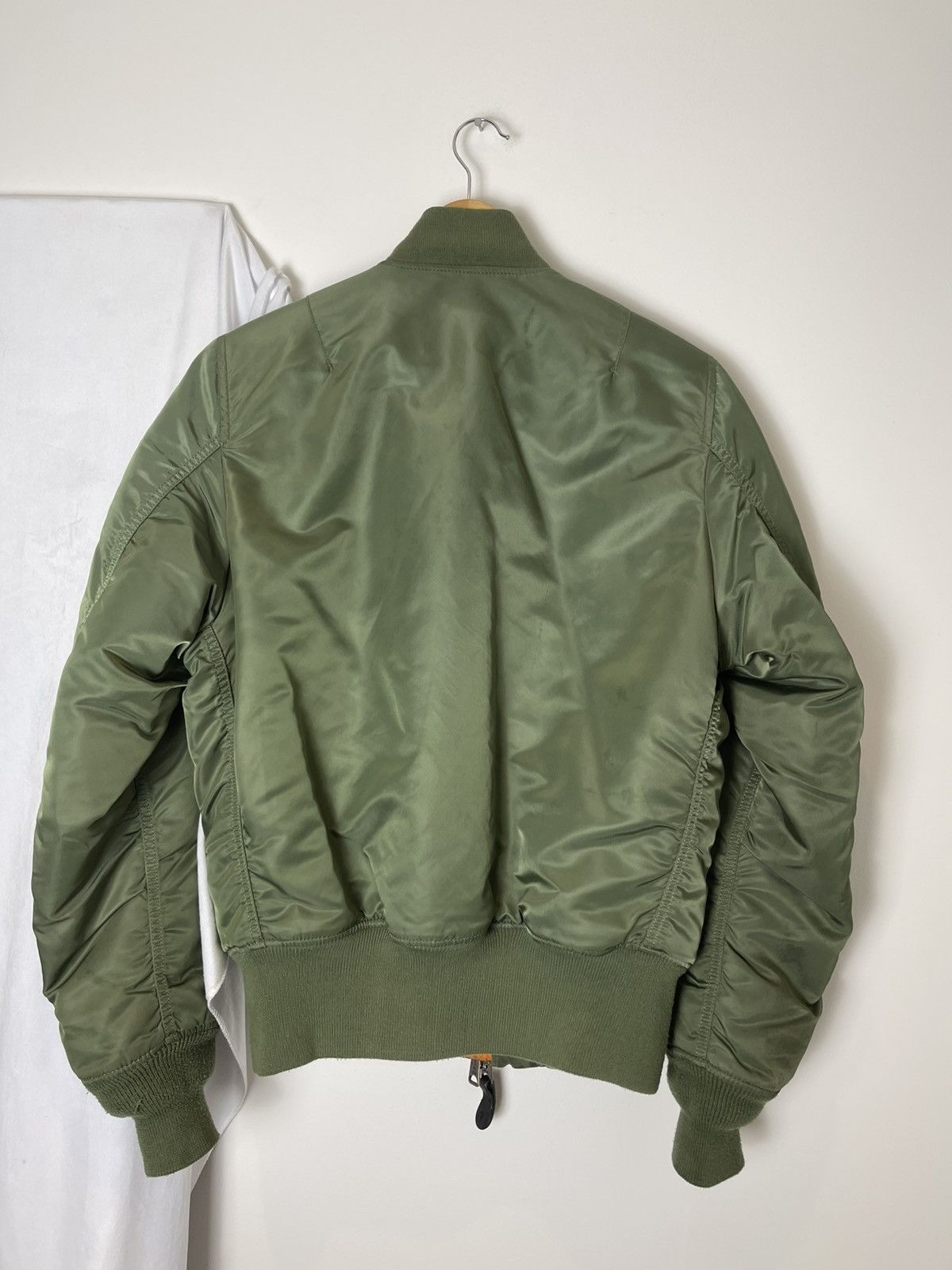Alpha Industries Alpha industries oversized flight bomber jacket olive green Size US M / EU 48-50 / 2 - 4 Thumbnail